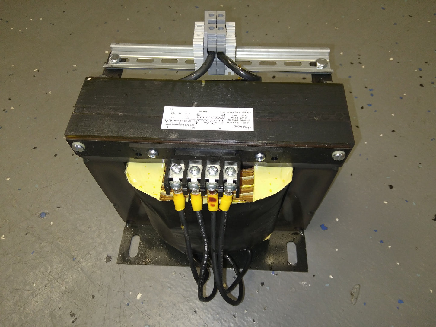 3000VA INDUSTRIAL CONTROL TRANSFORMER PRI 240/480 SEC 120 VOLT 50/60 HZ