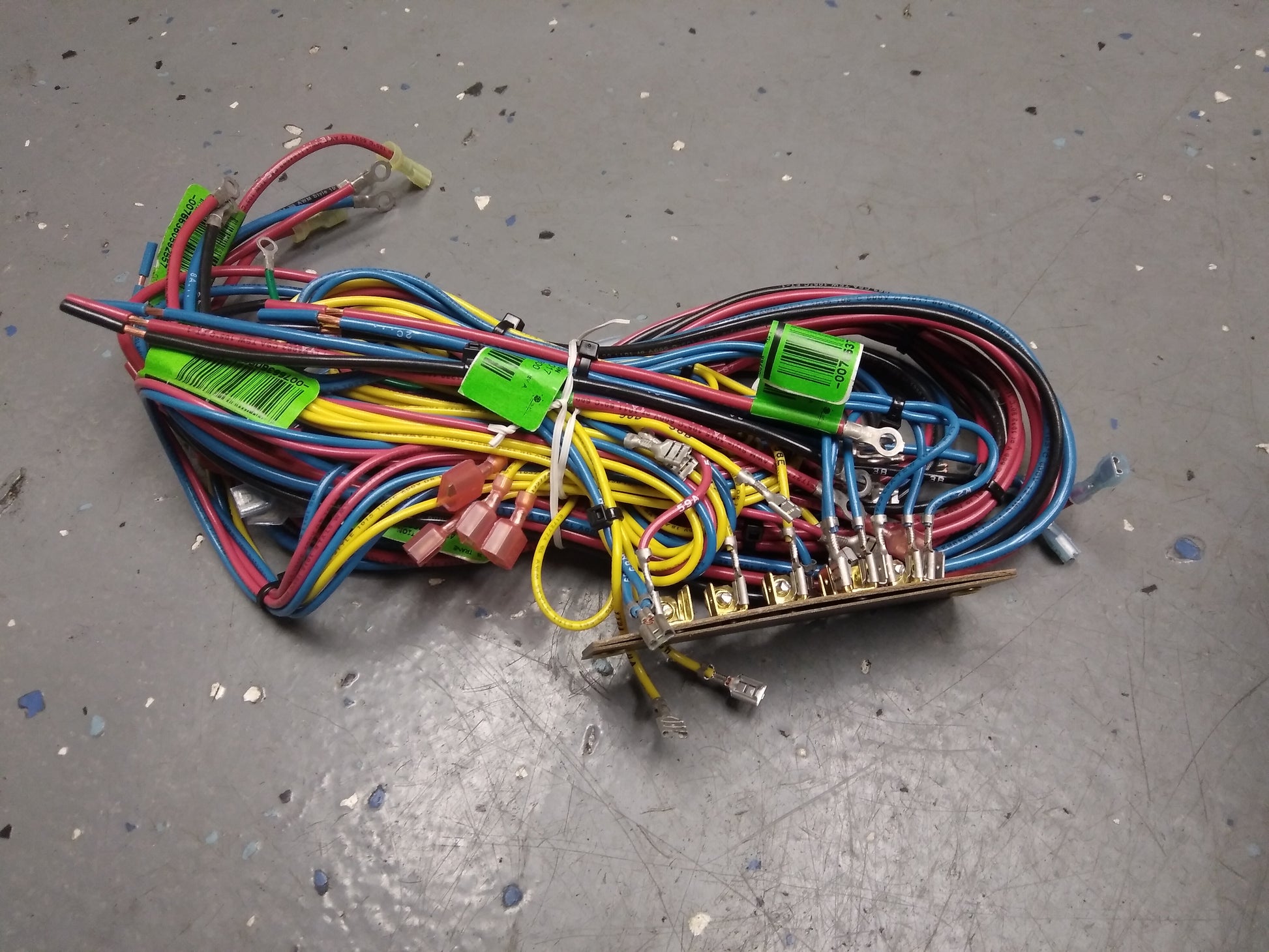 WIRING HARNESS FOR ELECTRO MECHANICAL CONTROLS