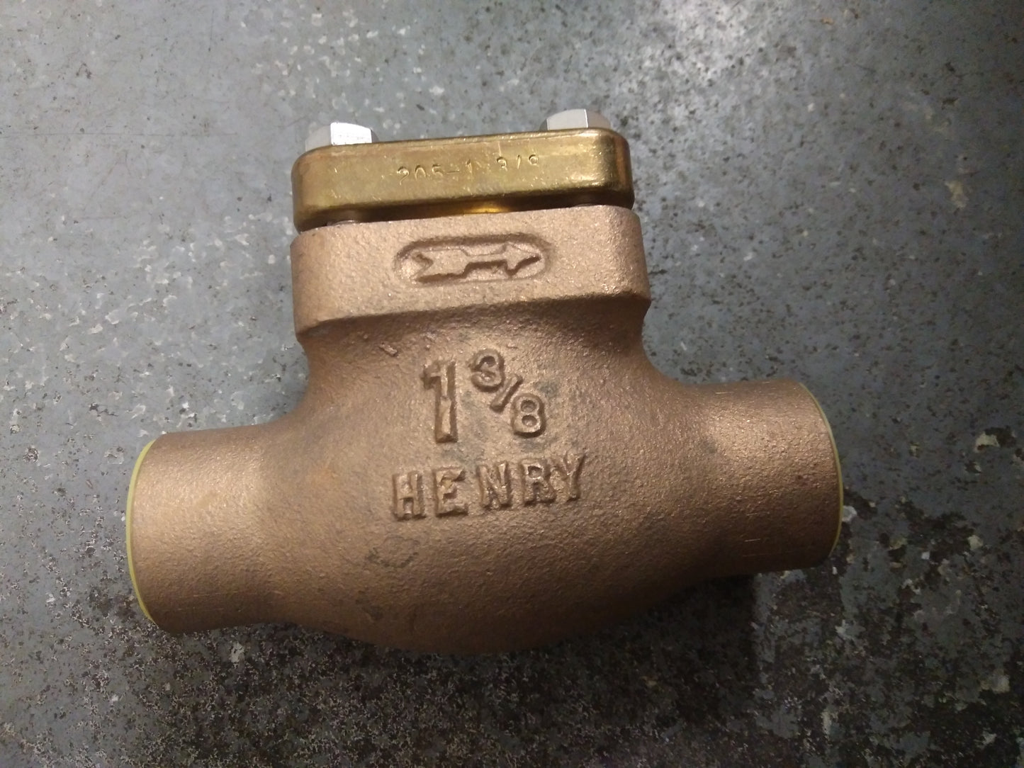 GLOBE CHECK VALVE 1 3/8" SWEAT