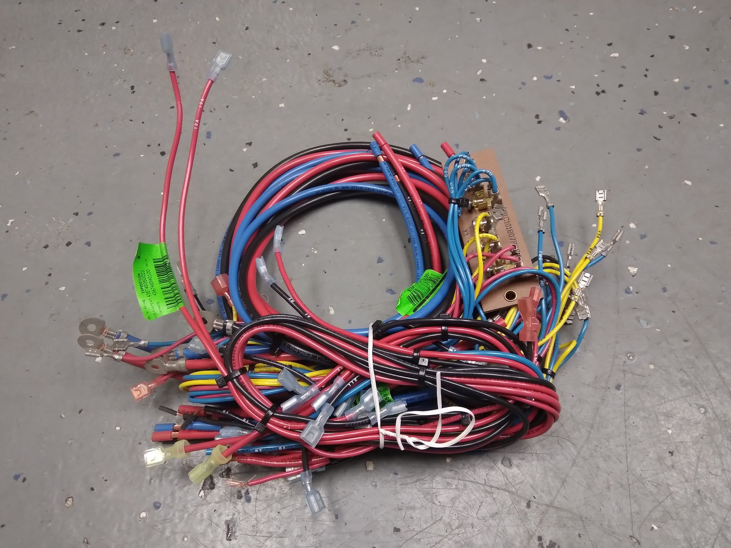 WIRING HARNESS FOR ELECTRO MECHANICAL CONTROLS