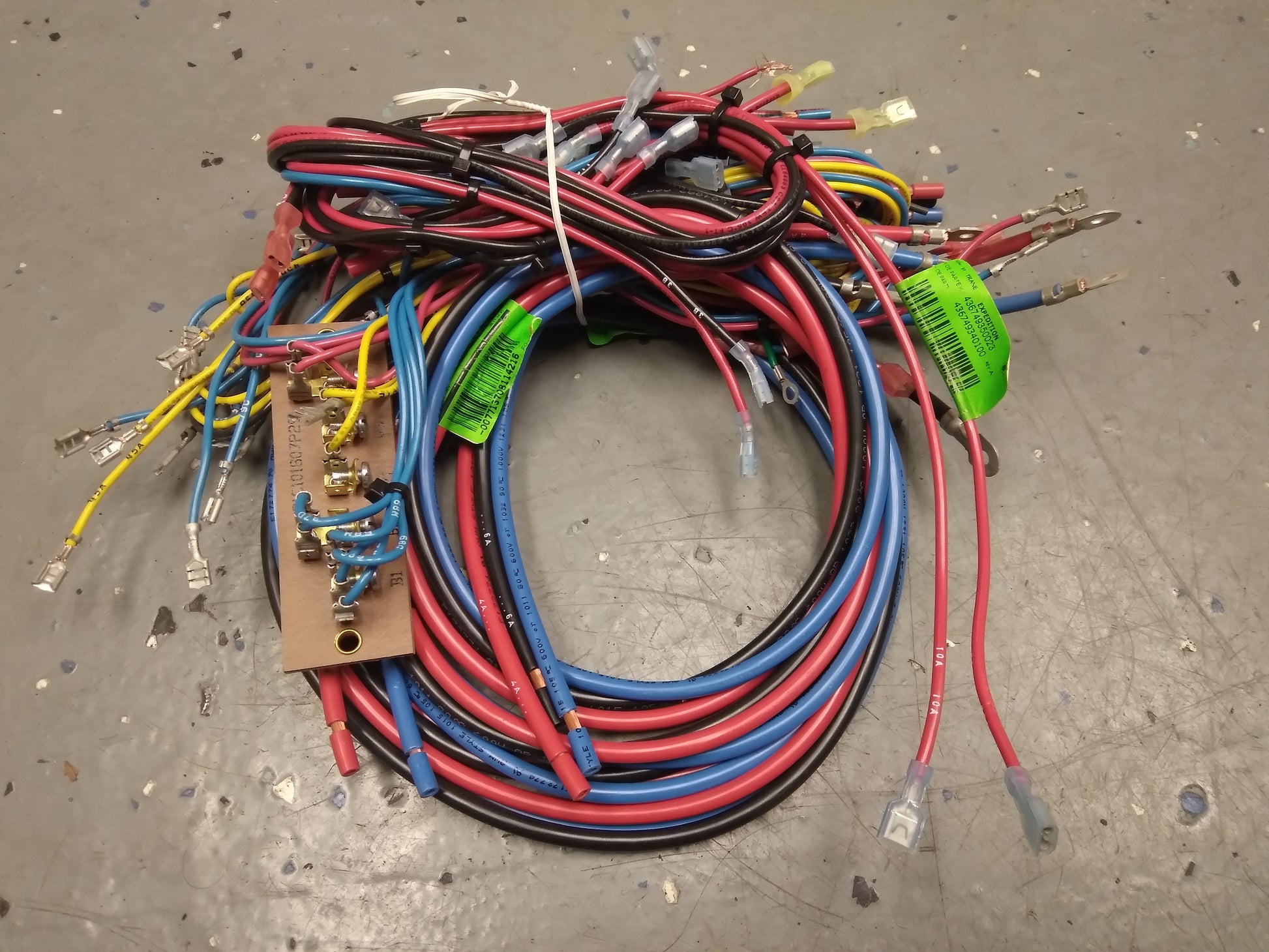 WIRING HARNESS FOR ELECTRO MECHANICAL CONTROLS