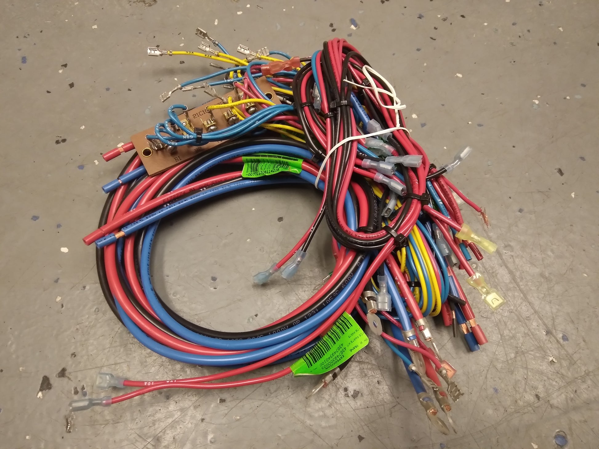 WIRING HARNESS FOR ELECTRO MECHANICAL CONTROLS