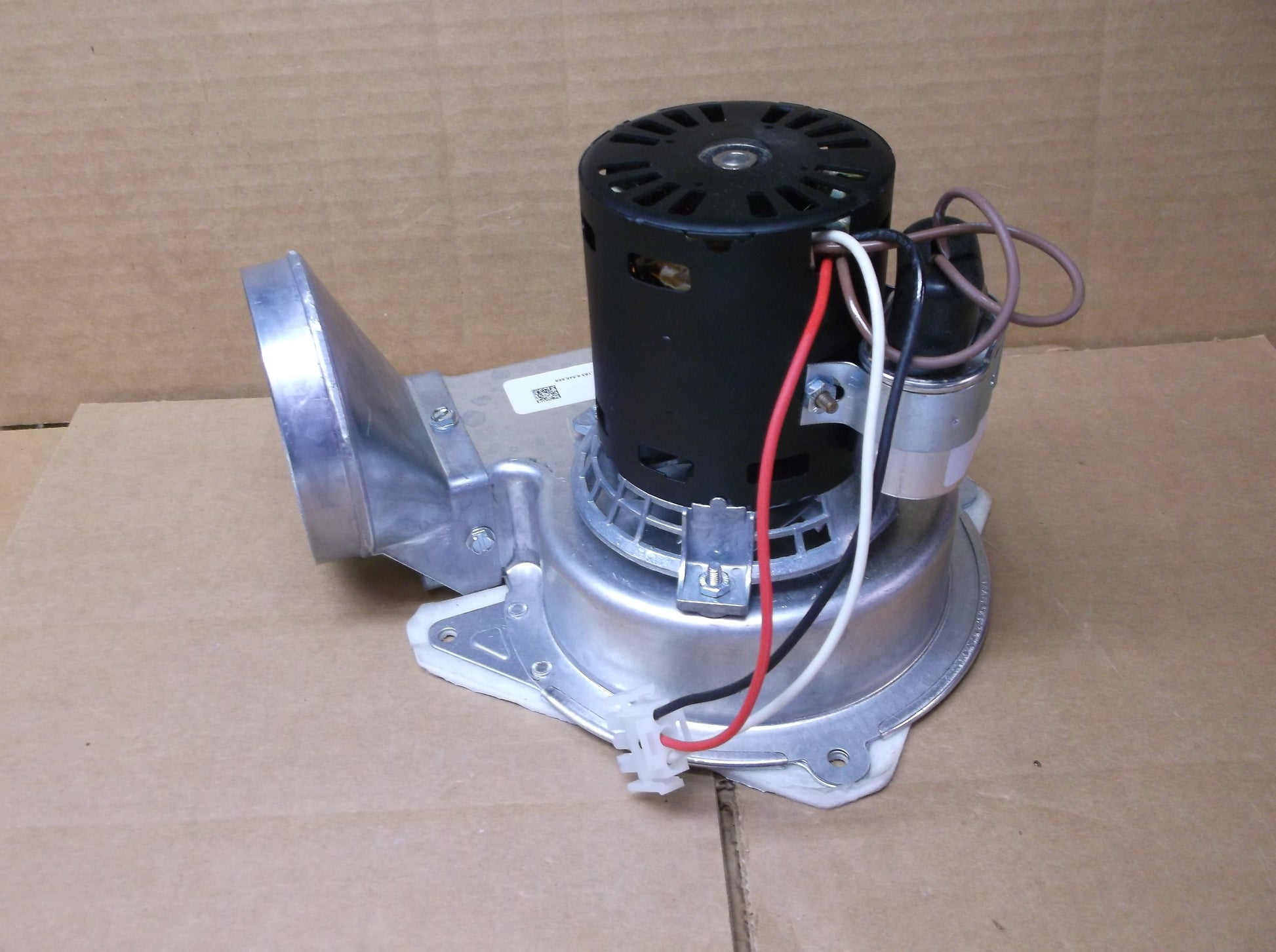 DRAFT INDUCER BLOWER ASSEMBLY 2-STAGE  VOLTAGE:120,HERTZ:60,RPM:3200/2700 2-SPEED