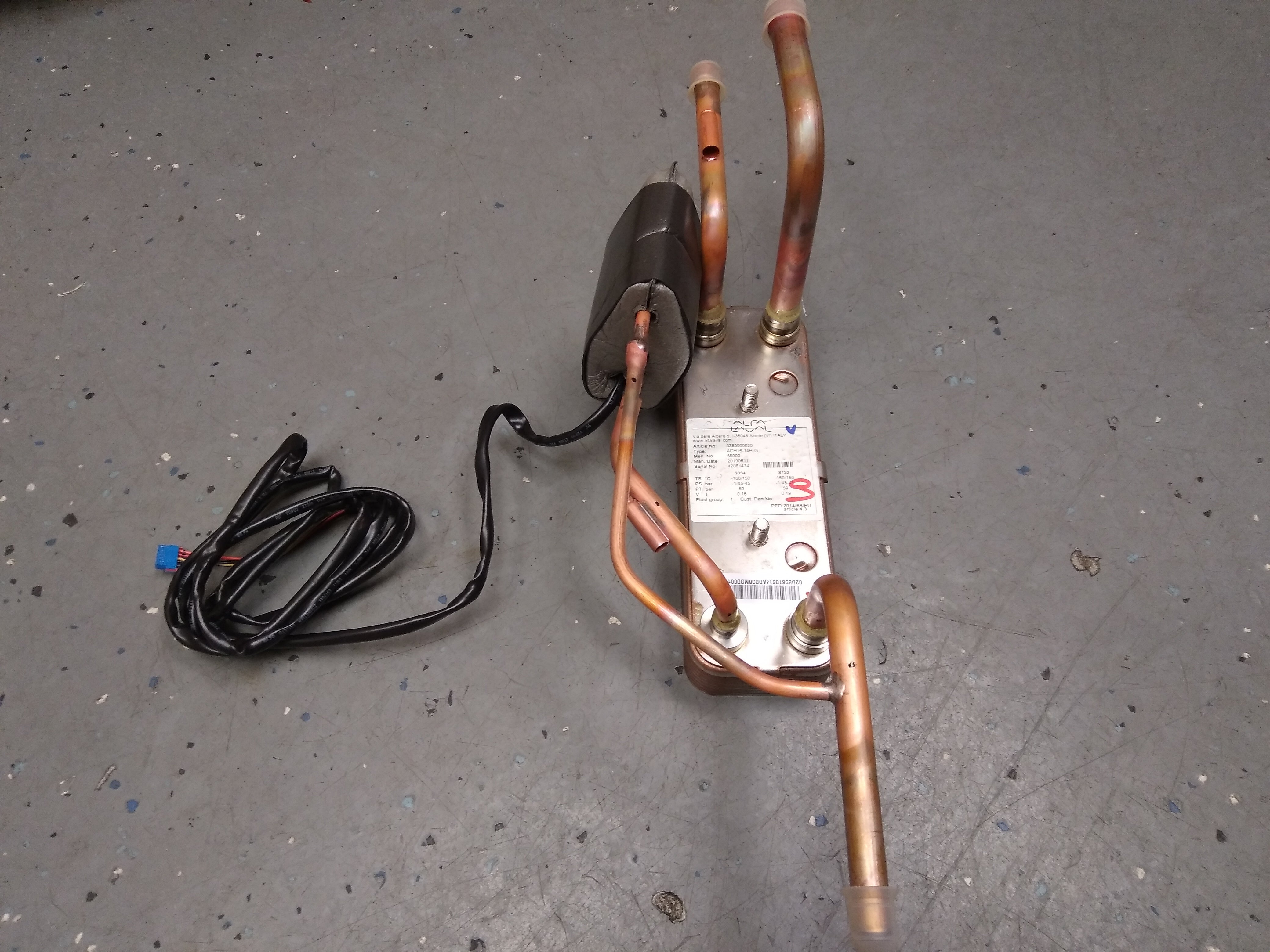 Subcoller SUBCOOLER ASSEMBLY WITH 24V SOLENOID COIL – Surplus City