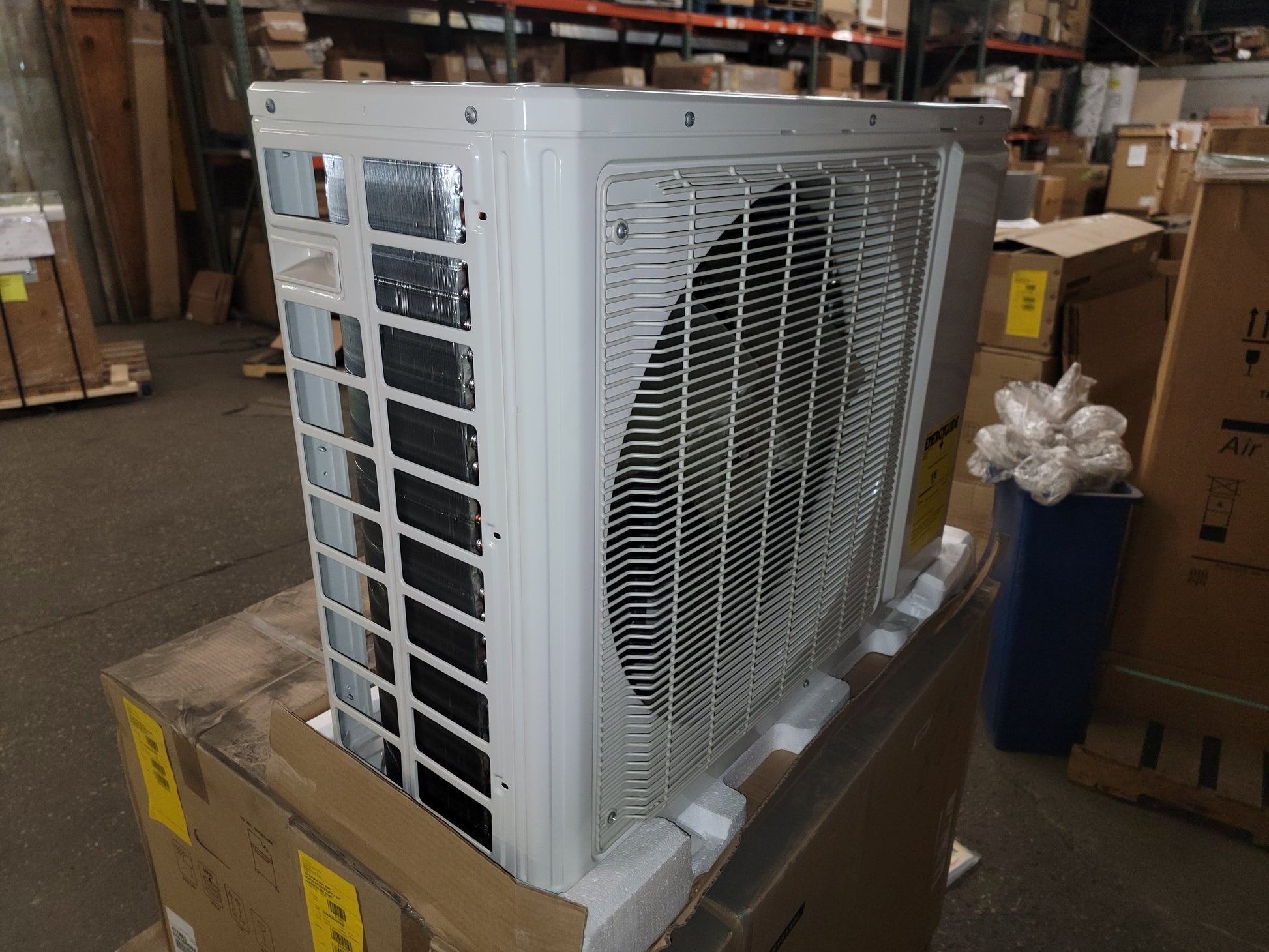 24,000 BTU SINGLE ZONE "INVERTER" OUTDOOR MINI-SPLIT AIR CONDITIONER UNIT, 16 SEER 208-230/60/1 R-410A CFM 1887