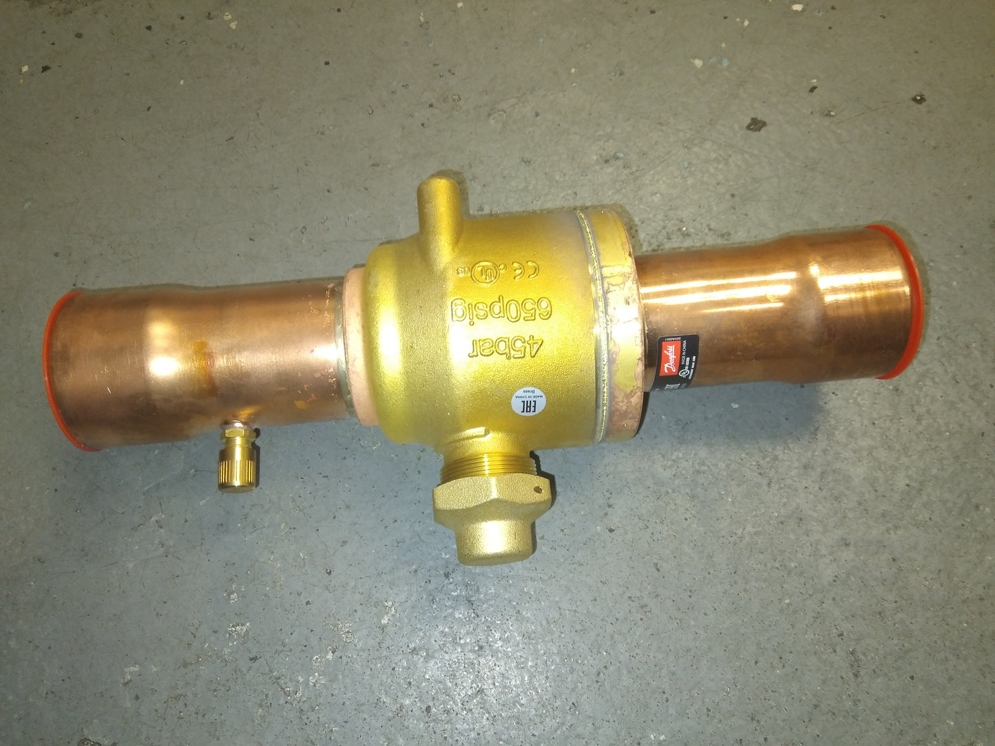 2-1/8" ODF SHUTOFF BALL VALVE WITH ACCESS PORT,