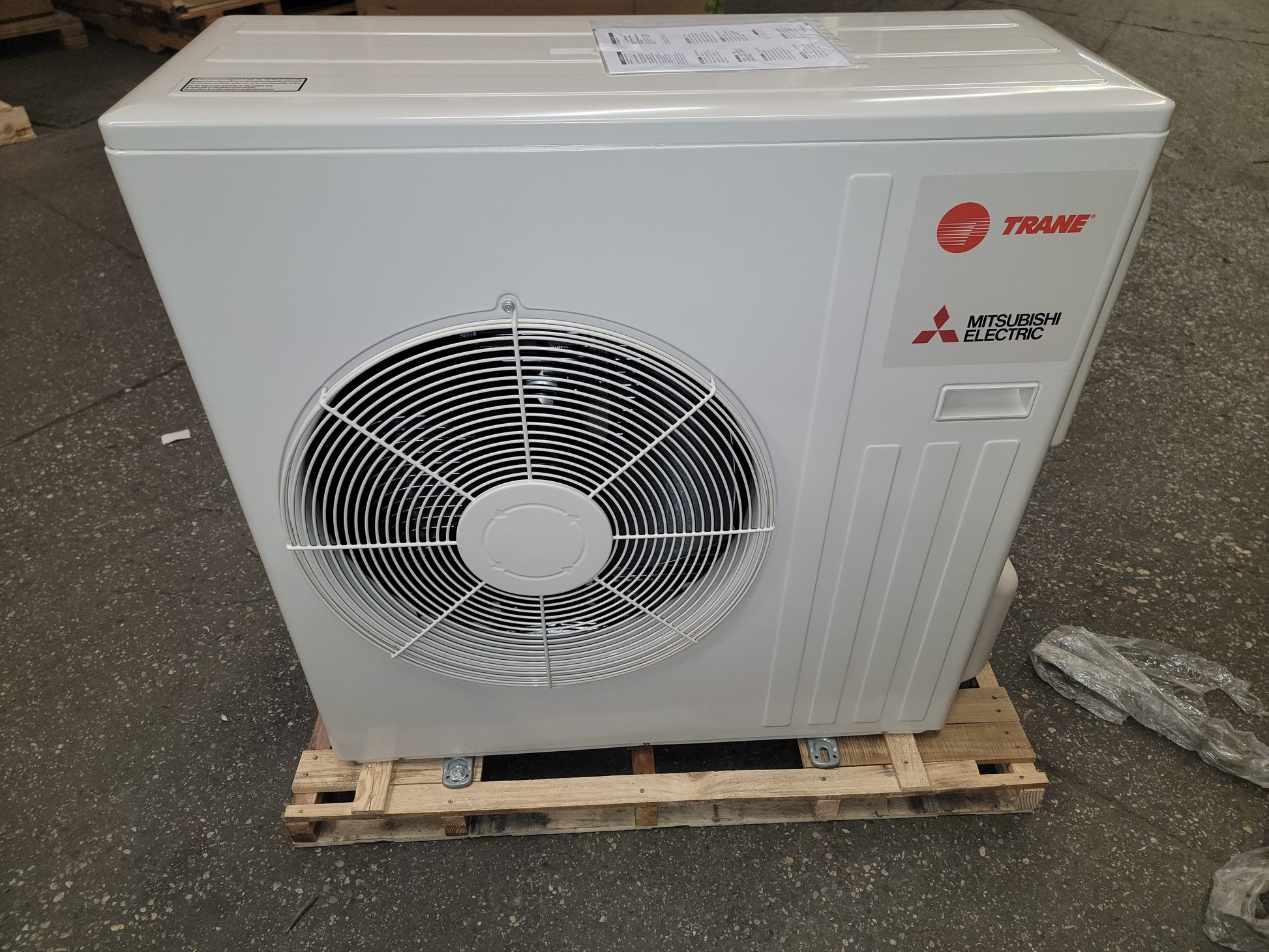 36,000 BTU SINGLE-ZONE OUTDOOR MINI-SPLIT INVERTER AIR CONDITIONER UNIT, 15.1 SEER 208-230/60/1 R-410A