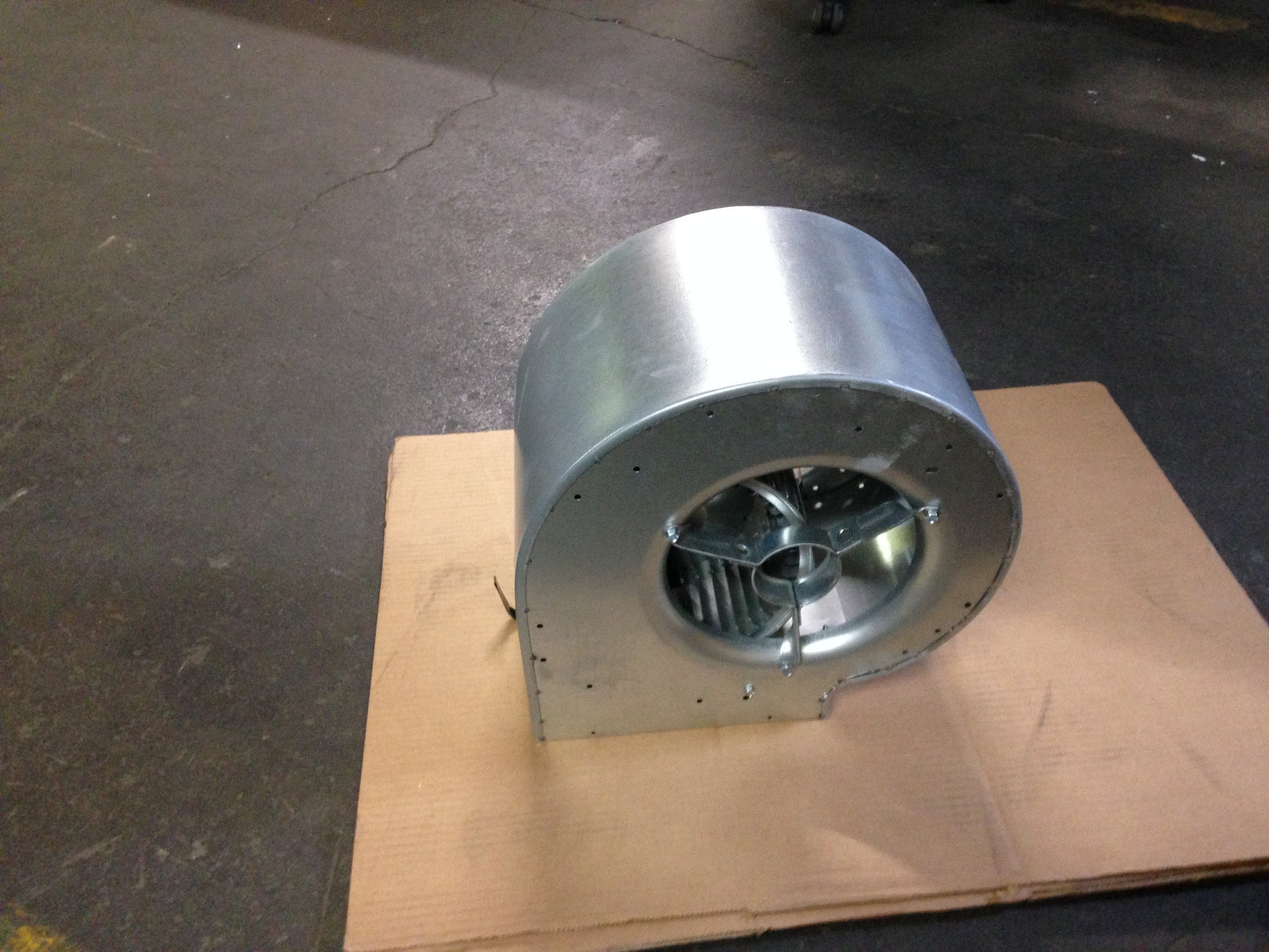 BLOWER WHEEL AND HOUSING ASSEMBLY 15"H X 9 1/4"W X 18 1/4"L