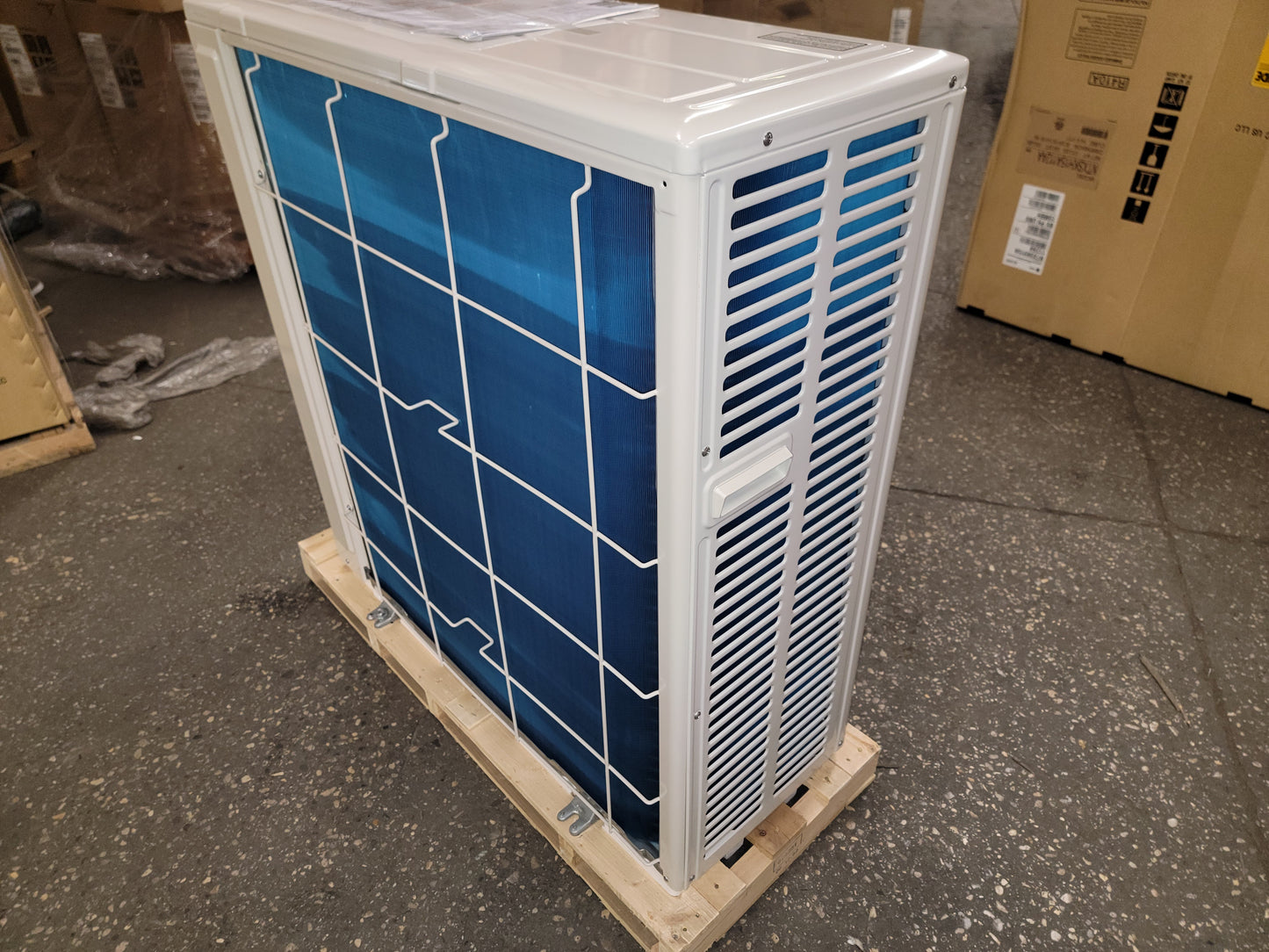 15,000 BTU SINGLE-ZONE INVERTER-DRIVEN OUTDOOR HEAT PUMP MINI SPLIT UNIT, 17-18 SEER 208-230/60/1 R-410A