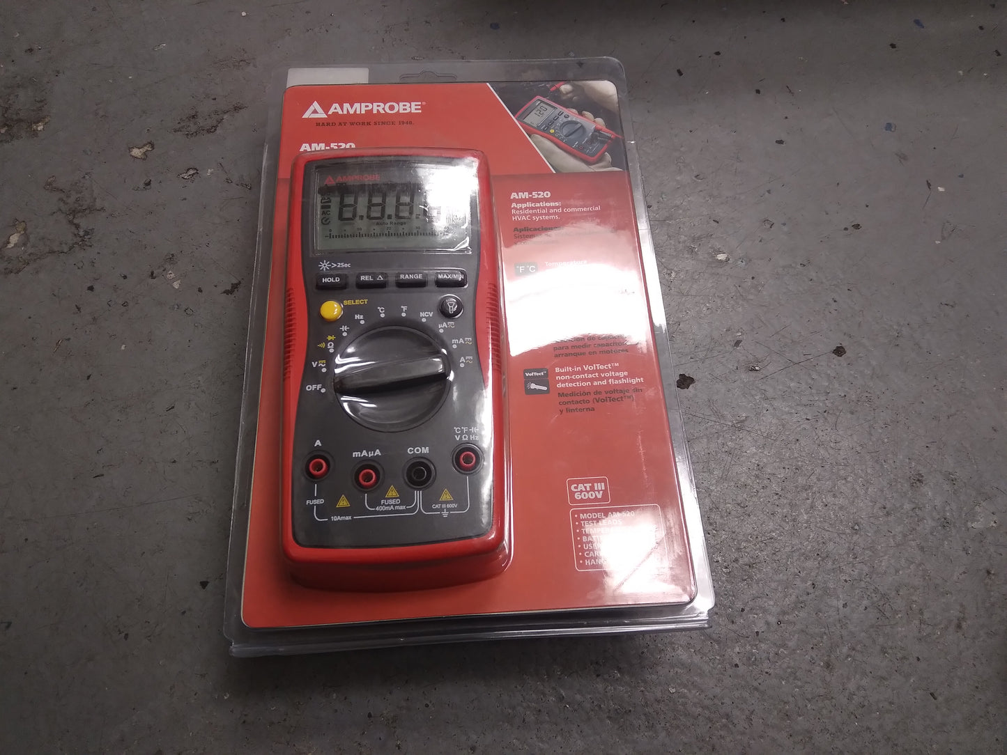 Auto/Manual Ranging HVAC Digital Multimeter, 600V AC/DC w/ Voltect NCV Detector