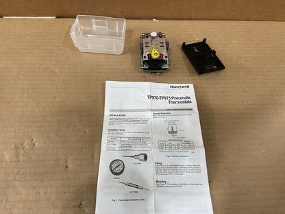 REVERSE ACTING PNEMATIC THERMOSTAT HEATING WITH DAY/NIGHT SETPOINT 60-90F