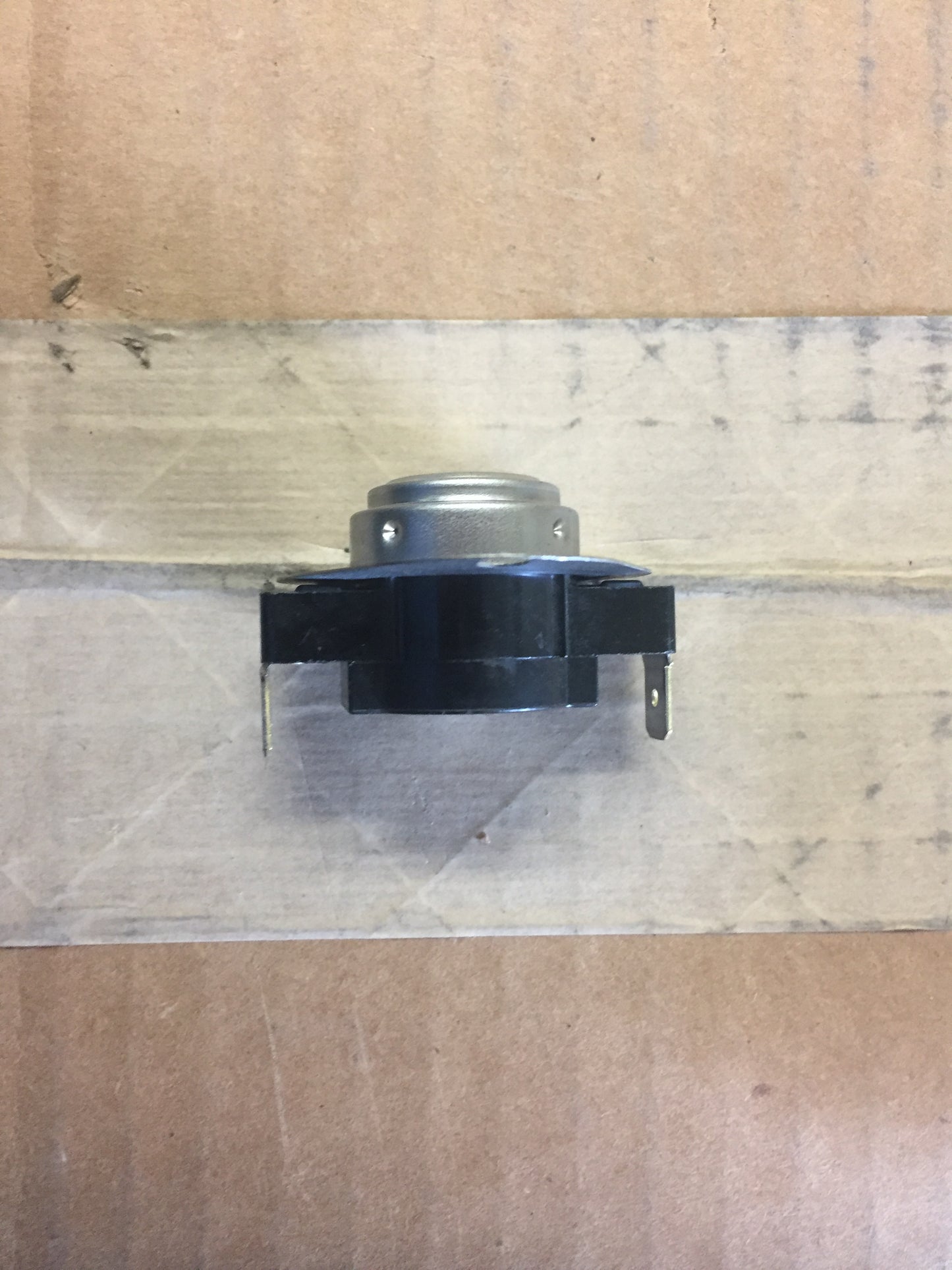 LIMIT CONTROL THERMOSTAT, OPEN:200, CLOSE:240(40) 