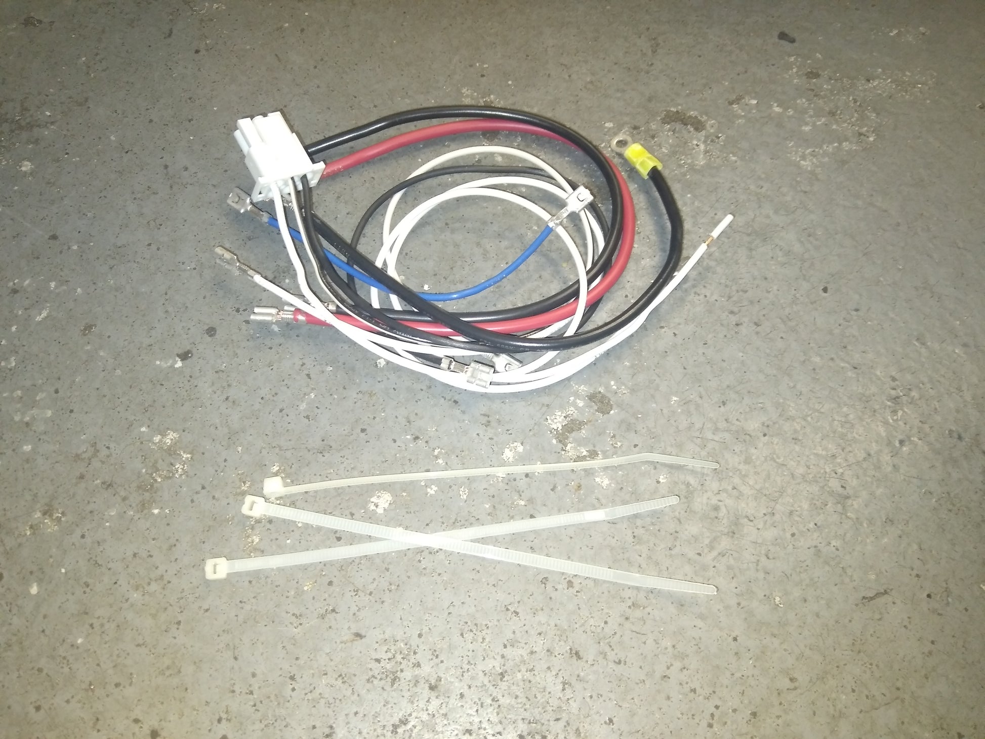 WIRING HARNESS