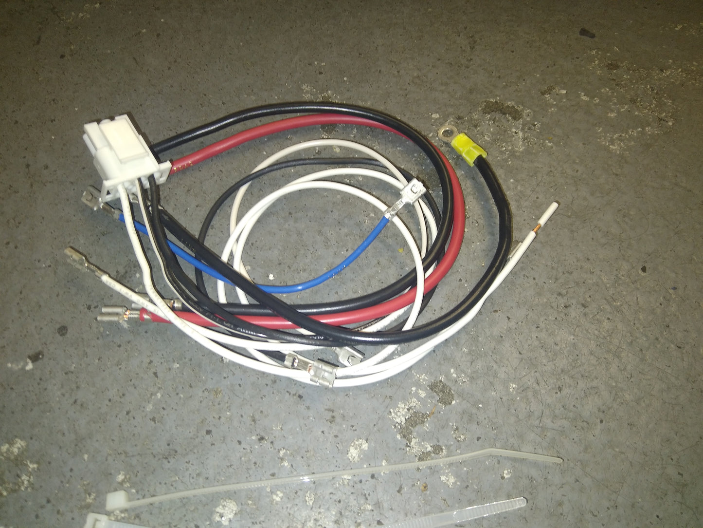 WIRING HARNESS