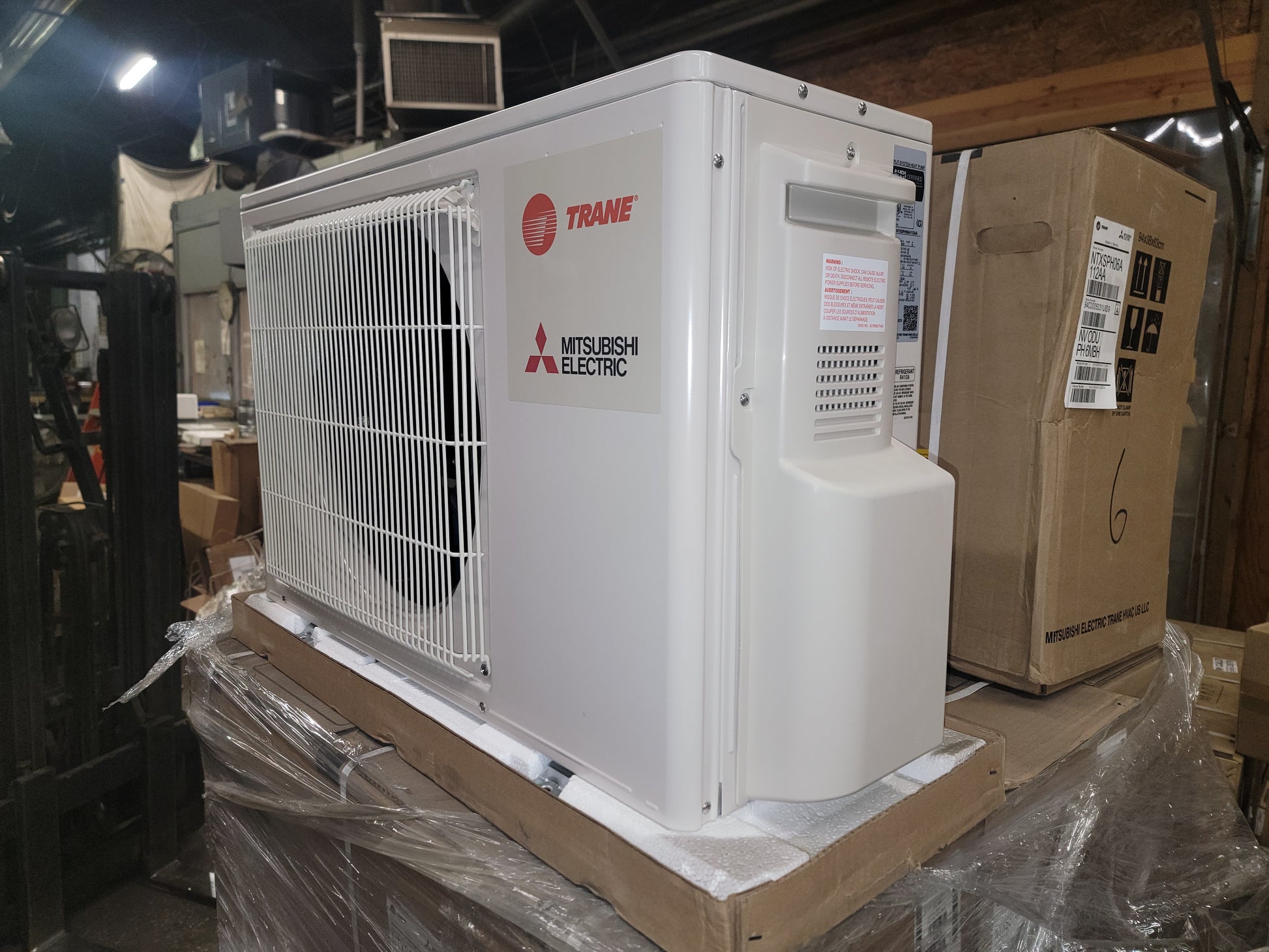 6,000 BTU SINGLE-ZONE INVERTER-DRIVEN OUTDOOR HEAT PUMP MINI SPLIT UNIT, 33.1 SEER 208-230/60/1 R-410A