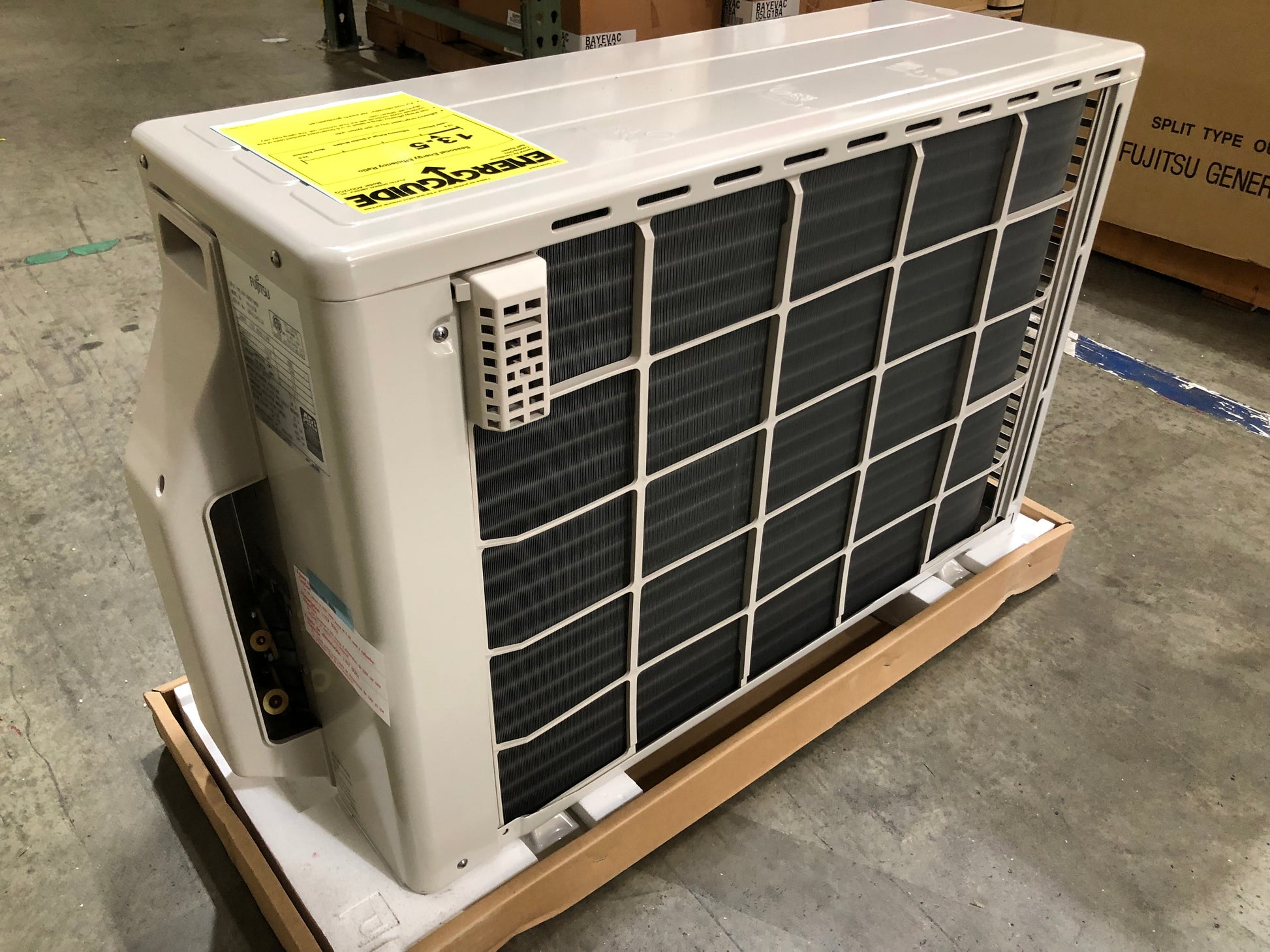 12,000 BTU OUTDOOR MINI-SPLIT A/C CONDENSER UNIT, 13 SEER 115/60/1 R-410A