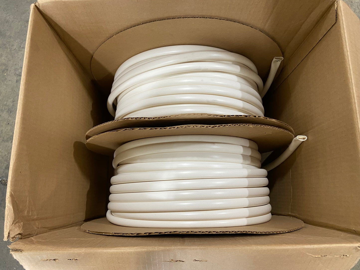 500' PVC TUBING/SLEEVE 9/16" 600 VOLT WHITE