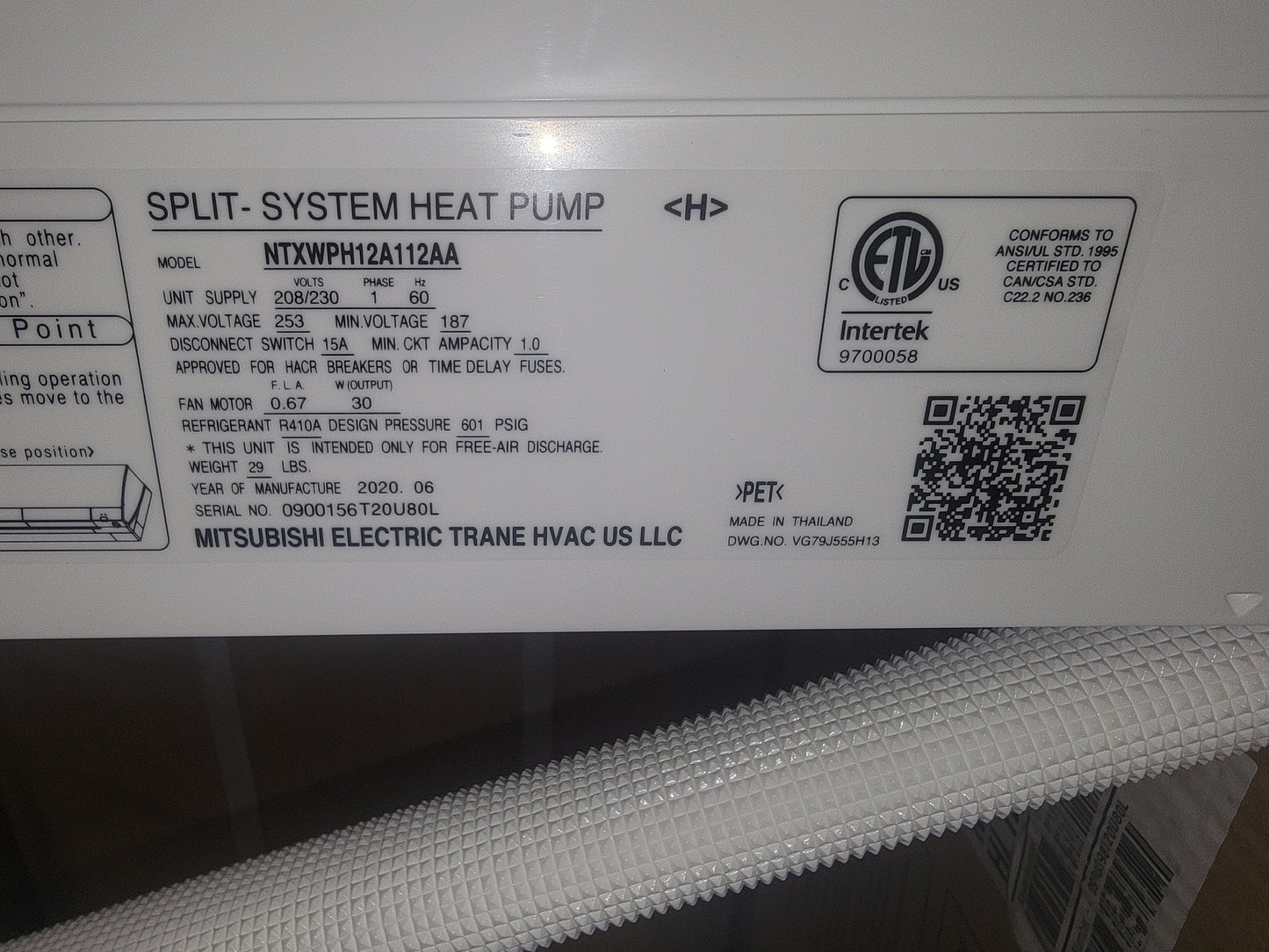 12,000 BTU SINGLE ZONE HIGH-WALL INVERTER-DRIVEN INDOOR HEAT PUMP MINI SPLIT UNIT, 26.1 SEER 208-230/60/1 R-410A