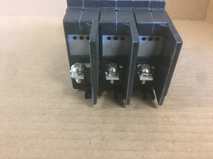 3 POLE CIRCUIT BREAKER