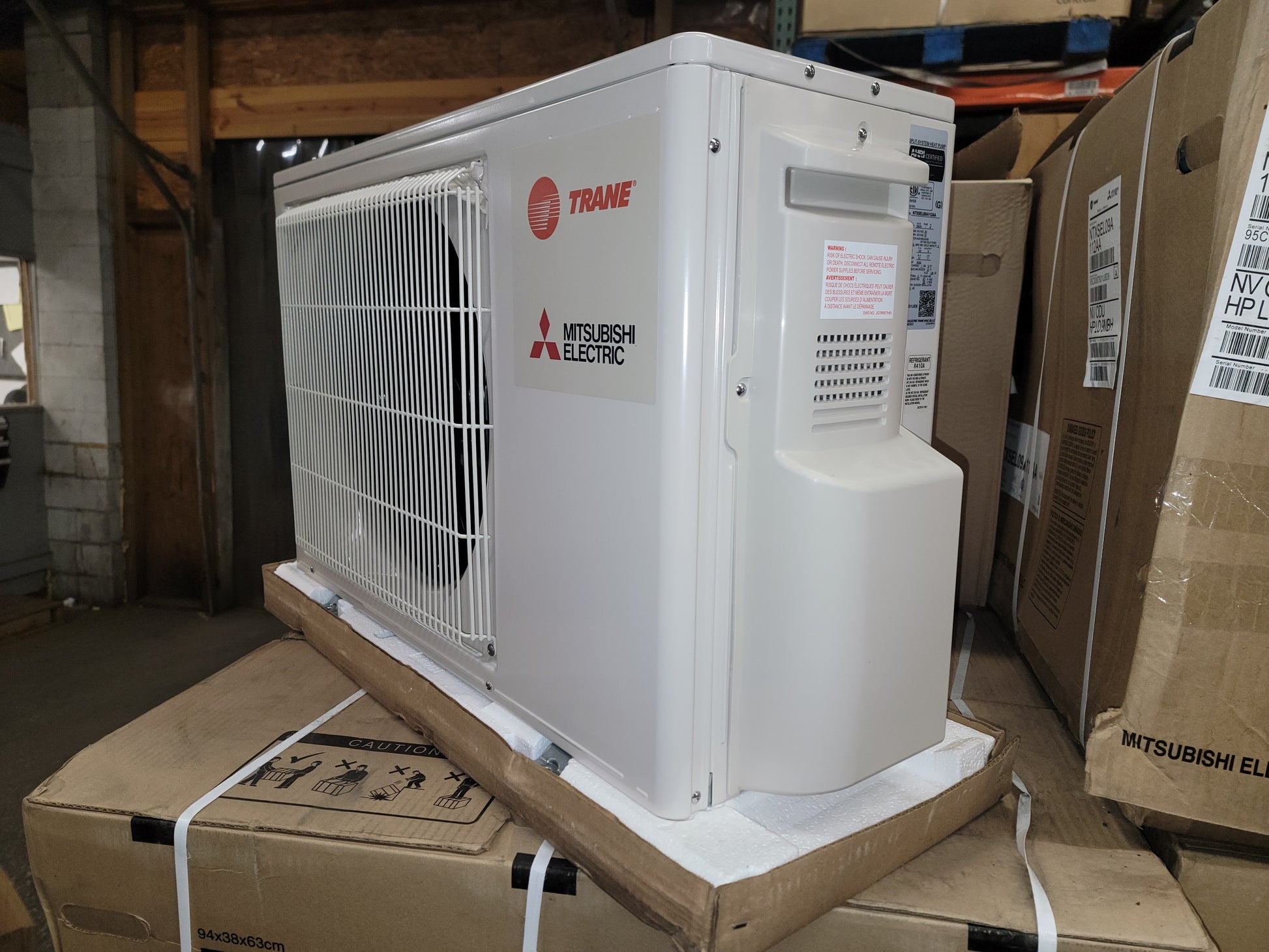 9,000 BTU SINGLE-ZONE INVERTER-DRIVEN OUTDOOR HEAT PUMP MINI SPLIT UNIT, 16 SEER 208-230/60/1 R-410A