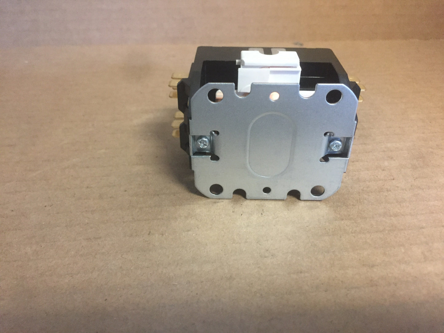 2 POLE, 30 AMP CONTACTOR 208-240 VOLT