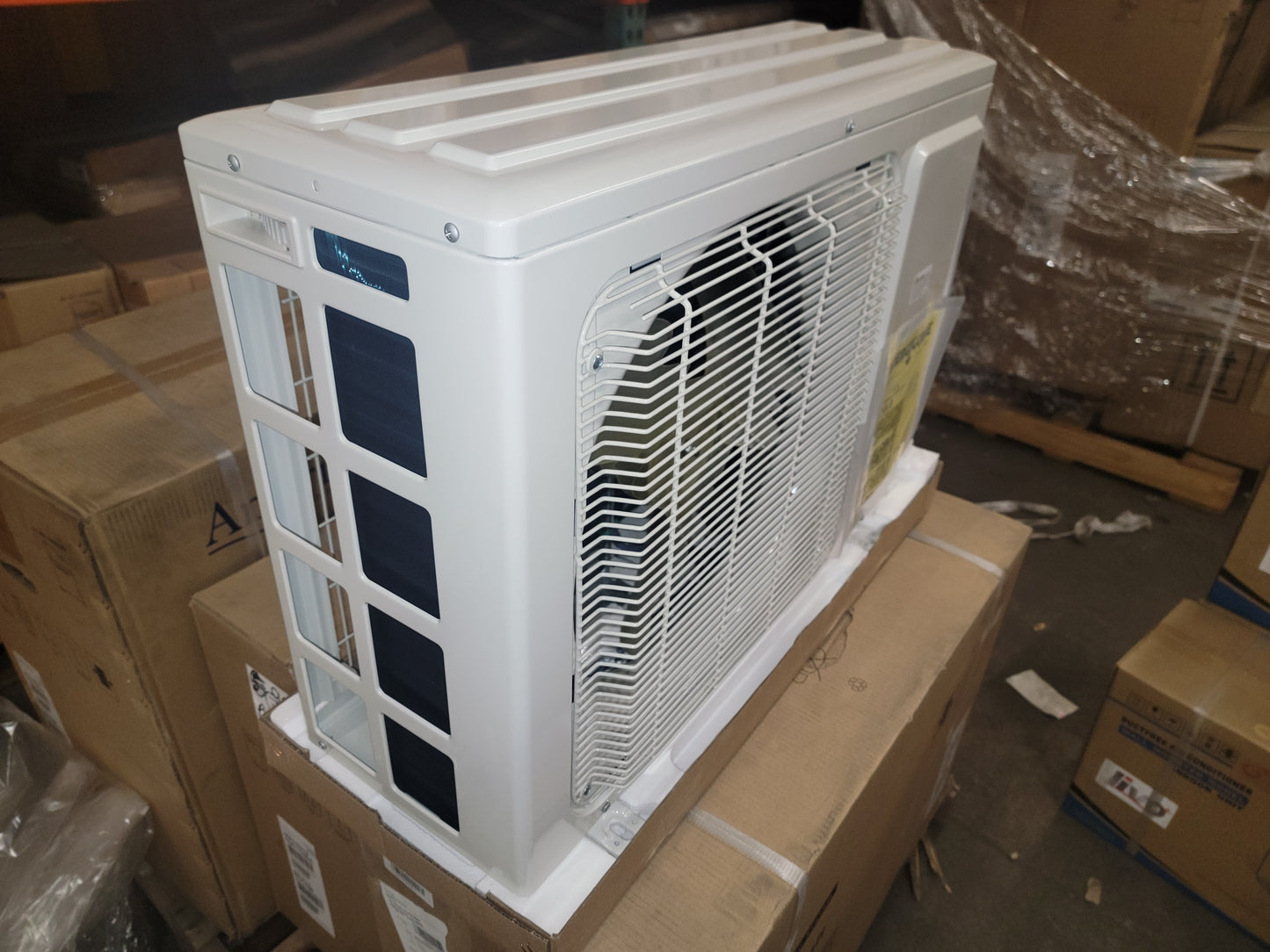 9,000 BTU SINGLE ZONE INVERTER OUTDOOR MINI-SPLIT HEAT PUMP UNIT, 15 SEER 208-230/60/1 R-410A