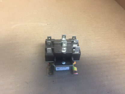 DPDT PILOT DUTY RELAY 208/240 VOLT