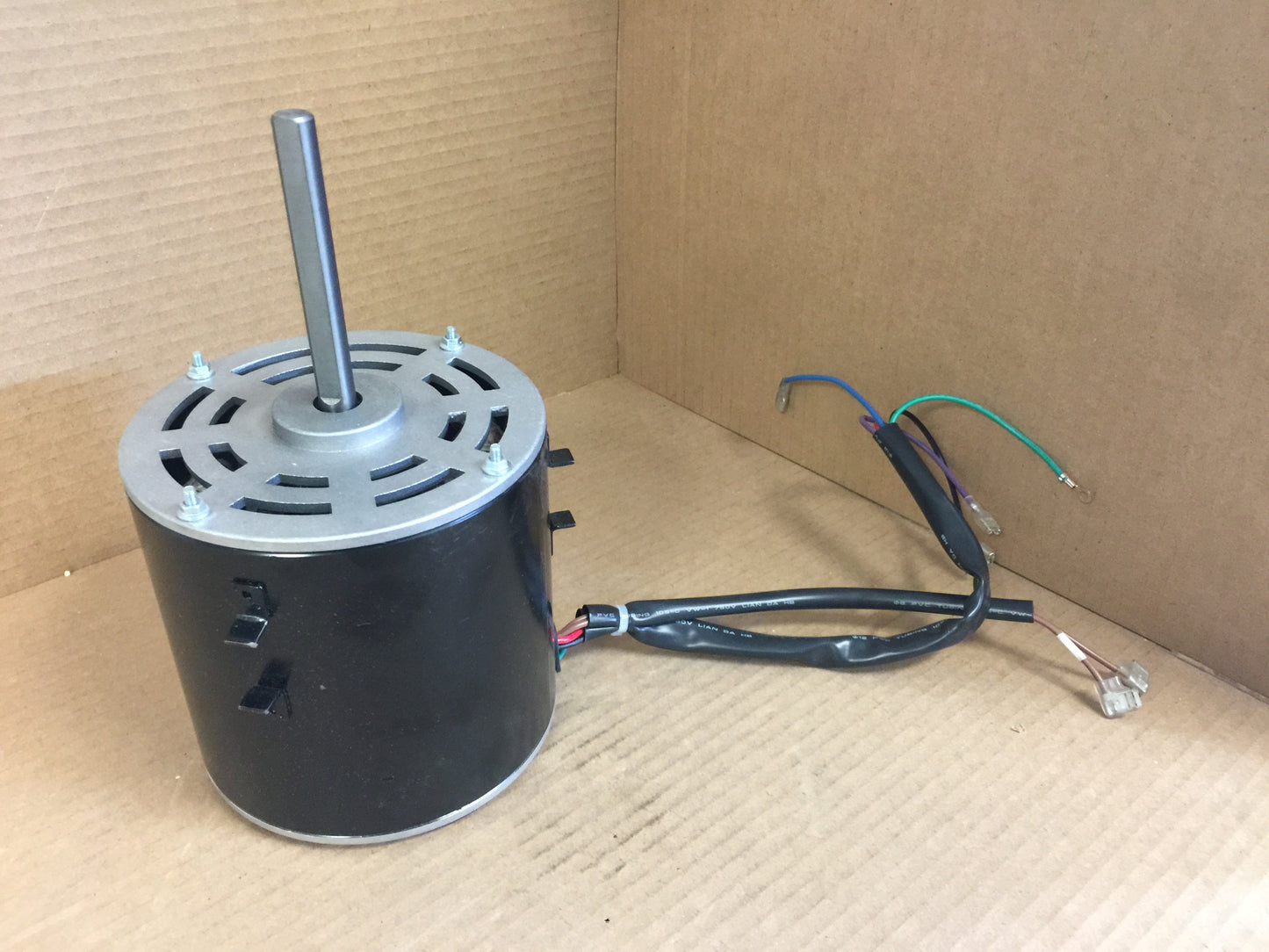 1/2 HP FAN MOTOR FOR AIR CONDITONER; 208-230/60/1, 1075 RPM, , 1 SPEED