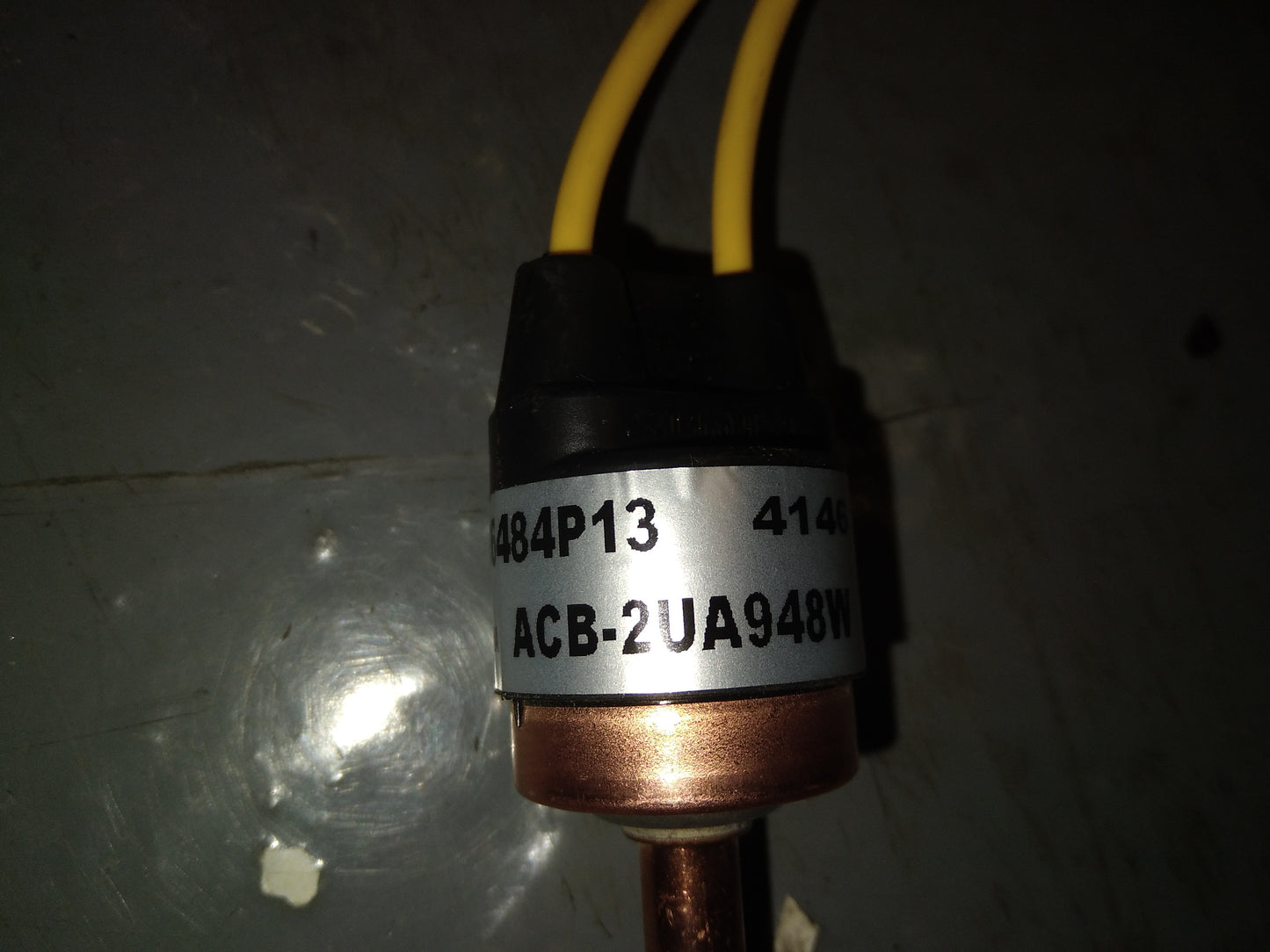 LOW PRESSURE CONTROL 250V 