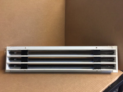 24" LINEAR 3 SLOT DIFFUSER; COLOR: WHITE