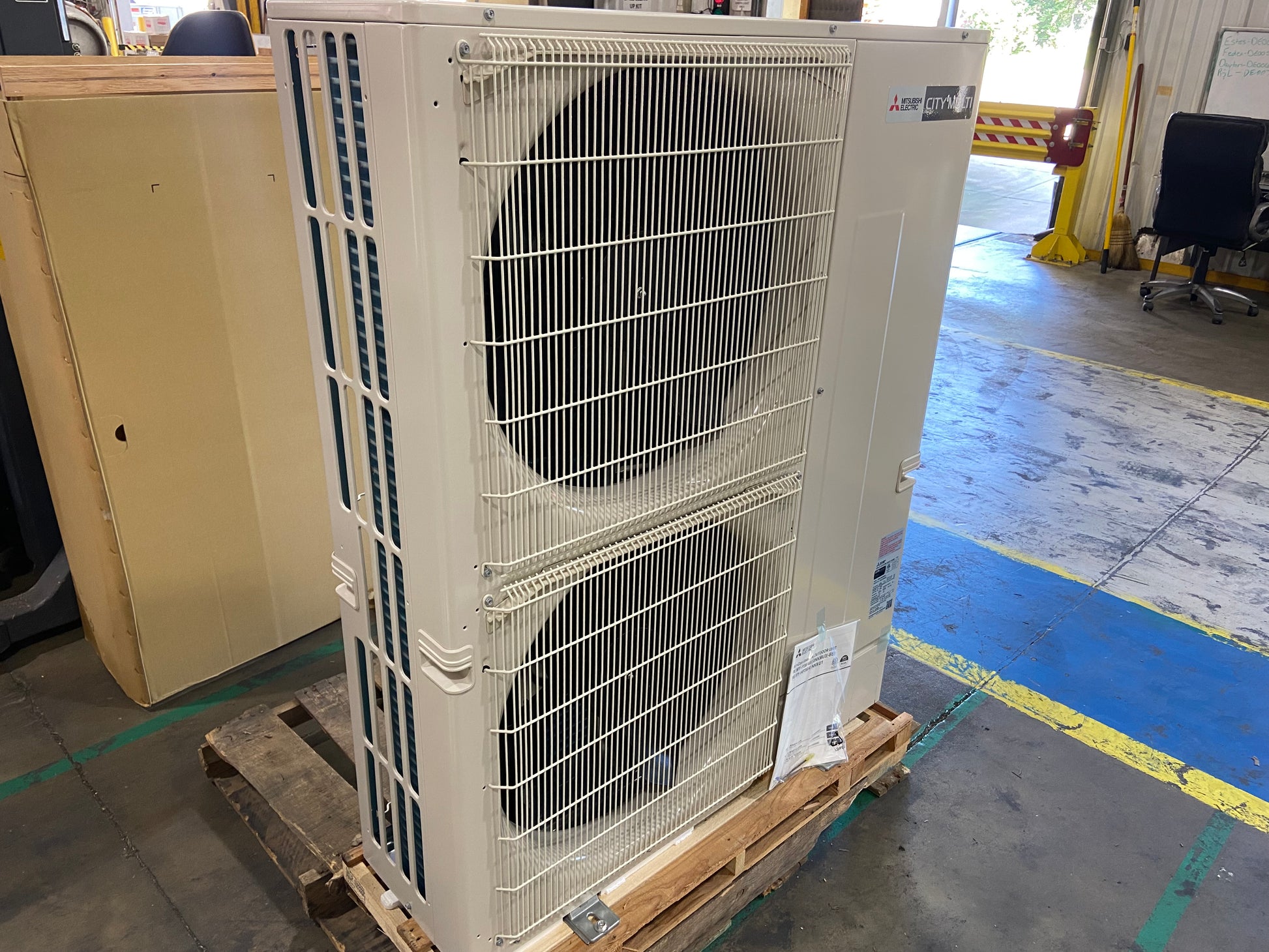 60,000 BTU MULTI-ZONE OUTDOOR HEAT PUMP MINI SPLIT UNIT "CITY MULTI SERIES, 20 SEER 208-230/60/1 R-410A