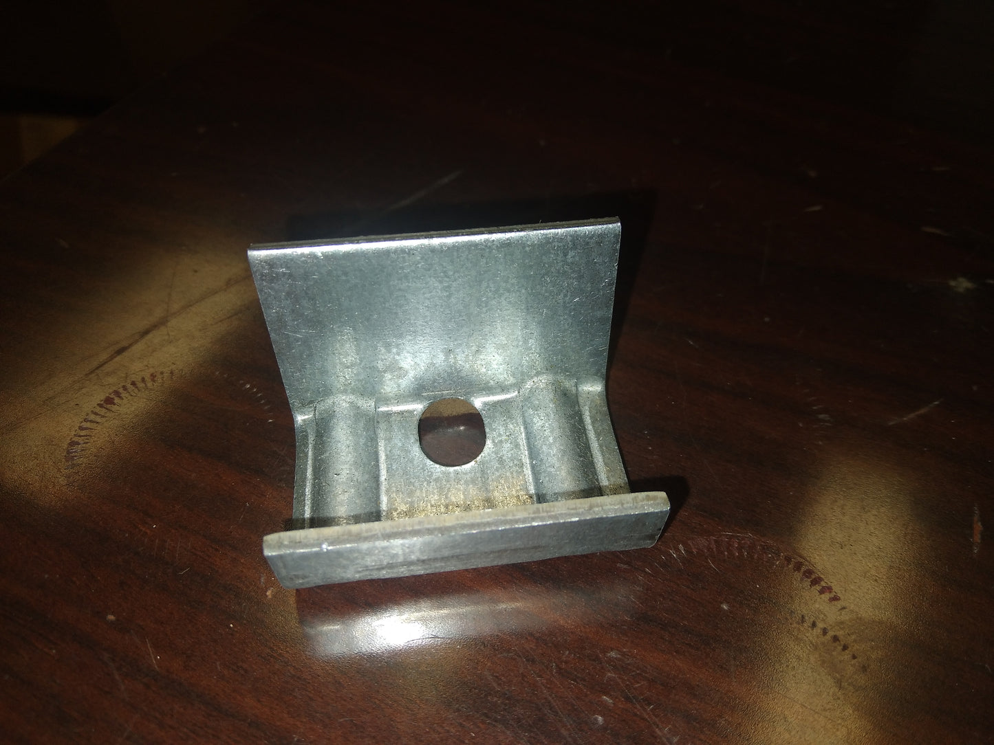 CONNECTING HEAT SINK BRACKET