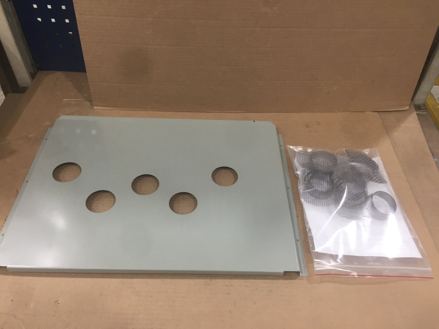 FLUE PANEL KIT FOR VOYAGER 2 UNIT