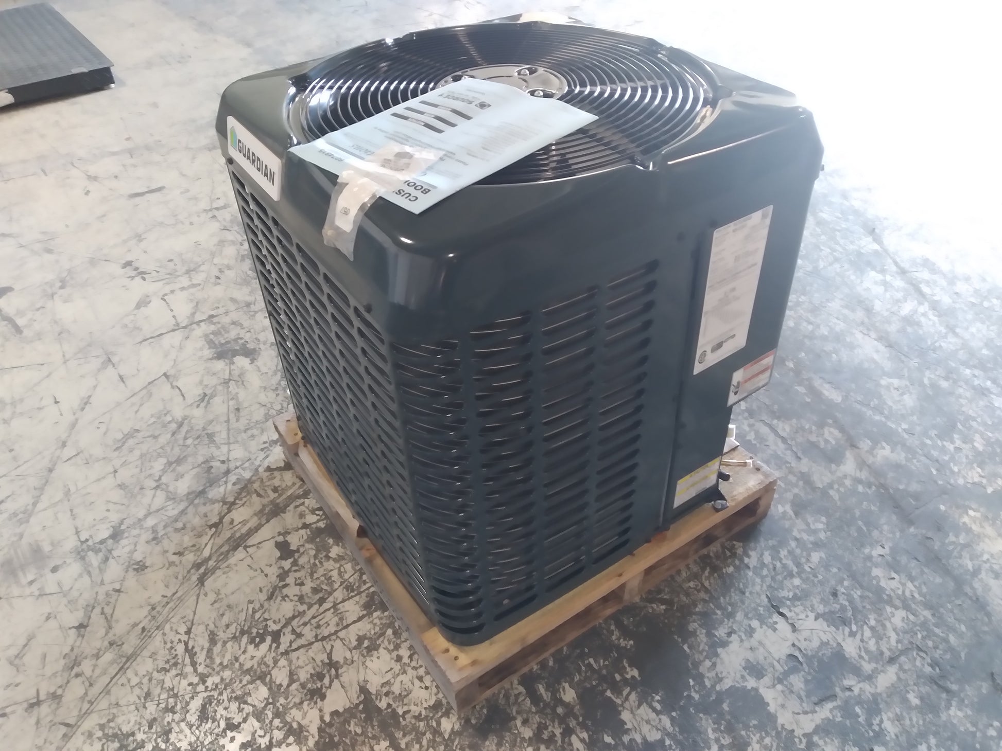 2 TON SPLIT SYSTEM AIR CONDITIONER, 13 SEER 208-230/60/1 R-410A