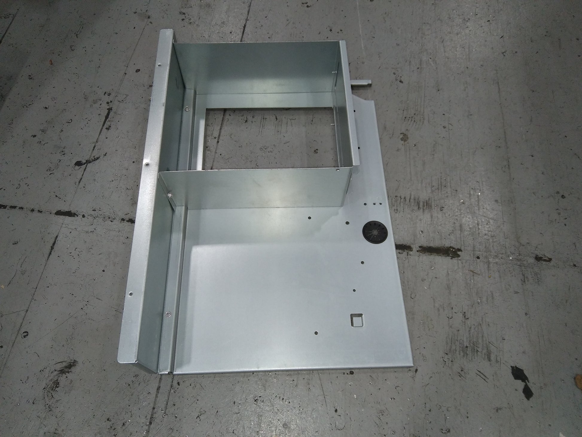 BLOWER HEATER SHELF ASSEMBLY 