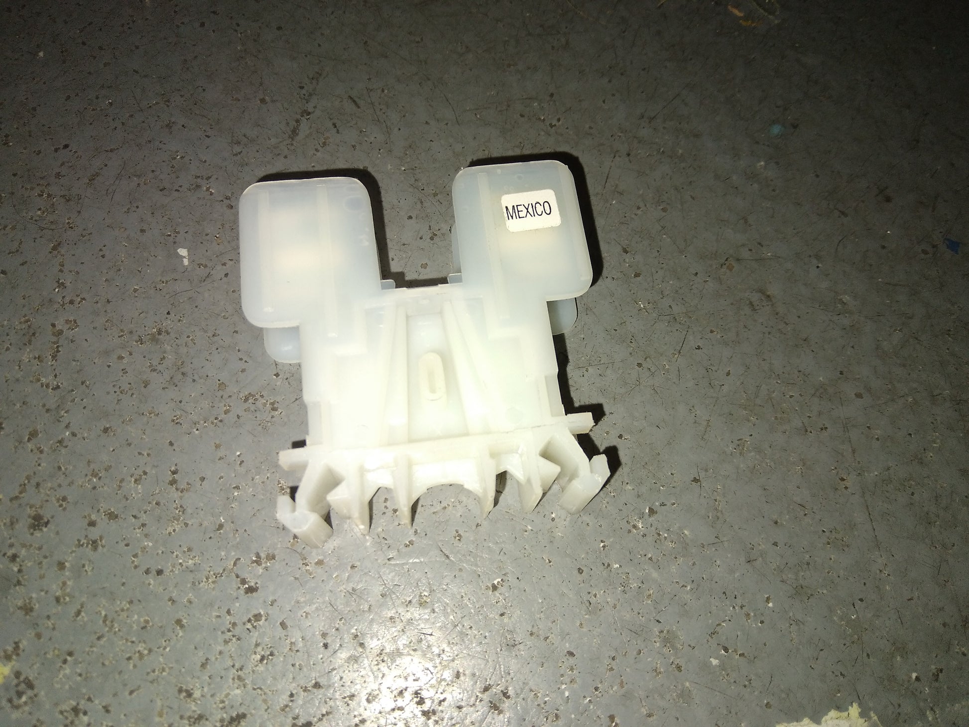 SECONDARY FUSE BLOCK 250V 1 POLE