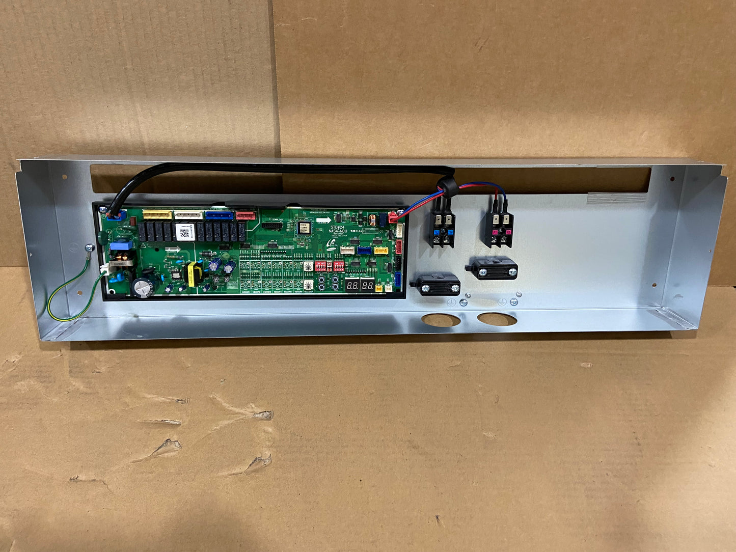 COMPLETE CONTROL PANEL FOR MCU-2,4,6 PORT