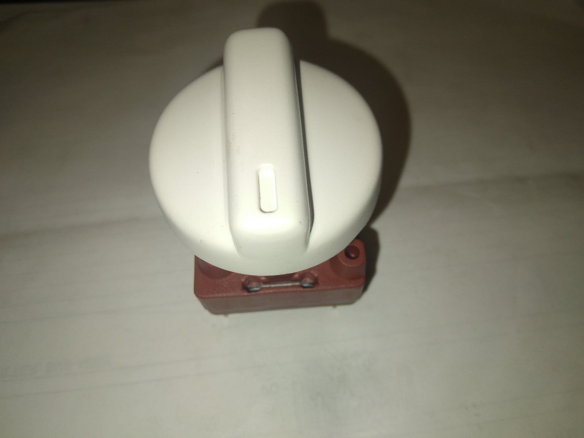 GENERAL PURPOSE ON/OFF SWITCH 16A 250V