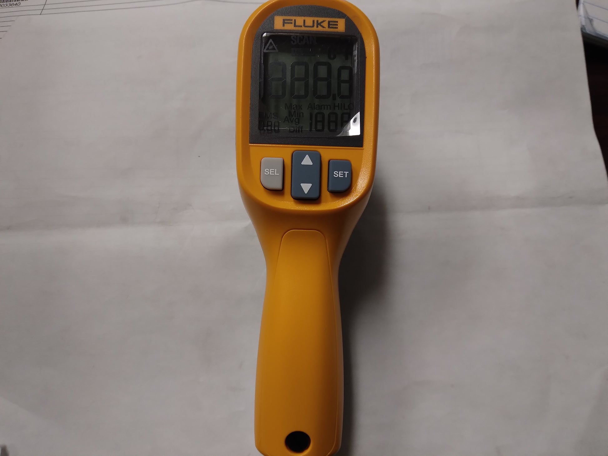 "59+ MAX" SERIES INFRARED THERMOMETER C*/F* SWITCHABLE -22*F TO 932*F RANGE 