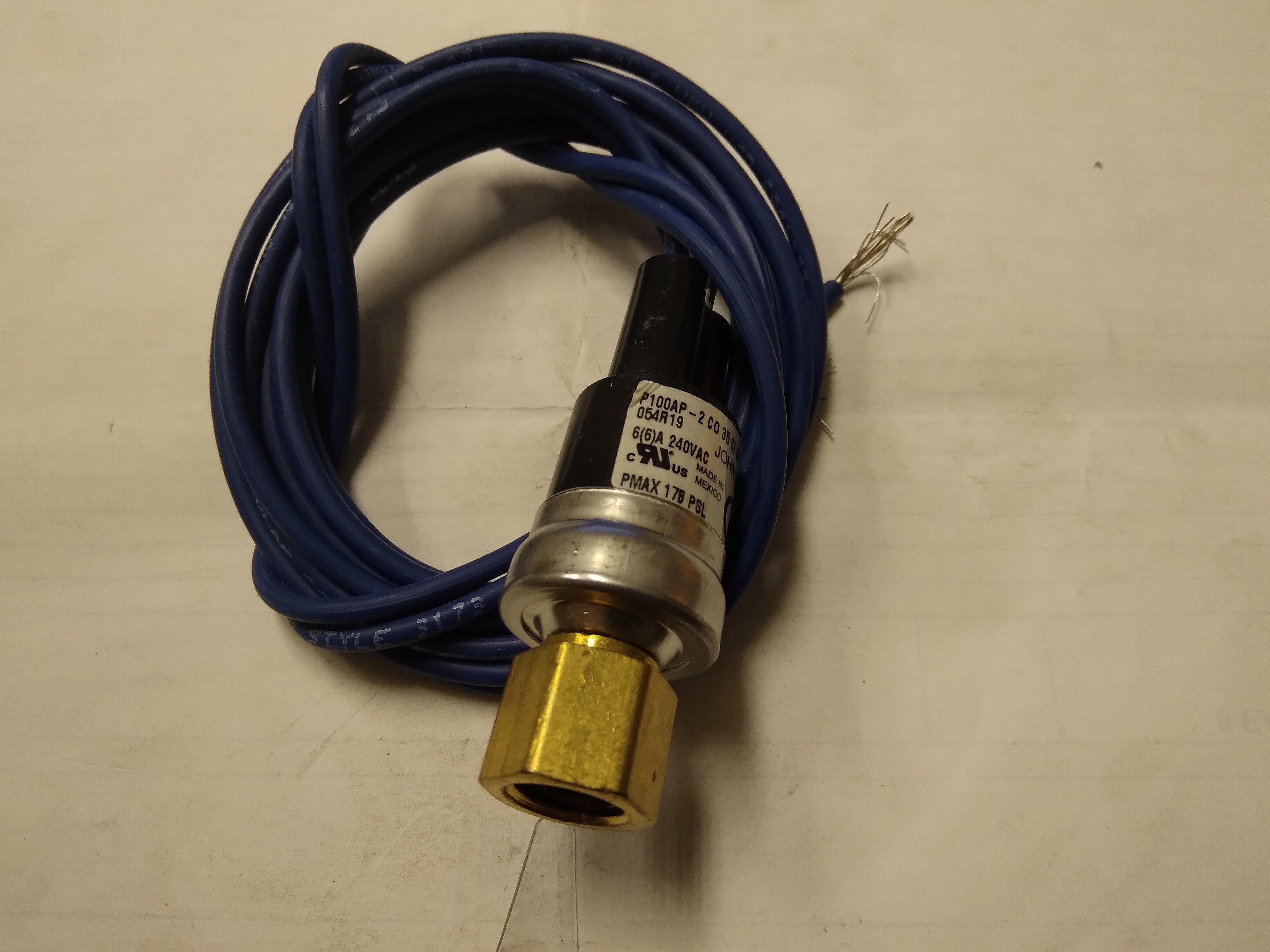 zappページ Low Pressure Switch 35 PSI Open 60 PSI Closed 240V 6A