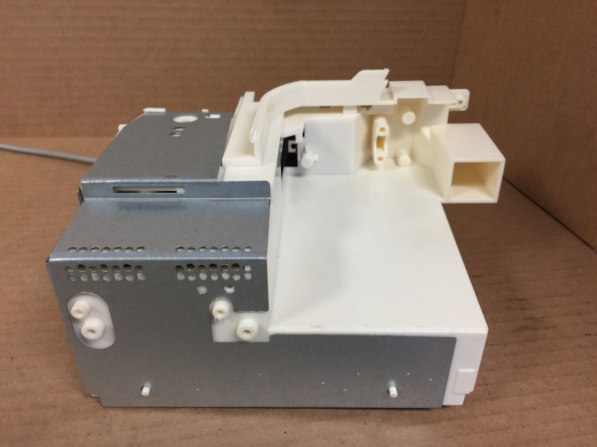 BOX; ELECTRIC BOX ASSY