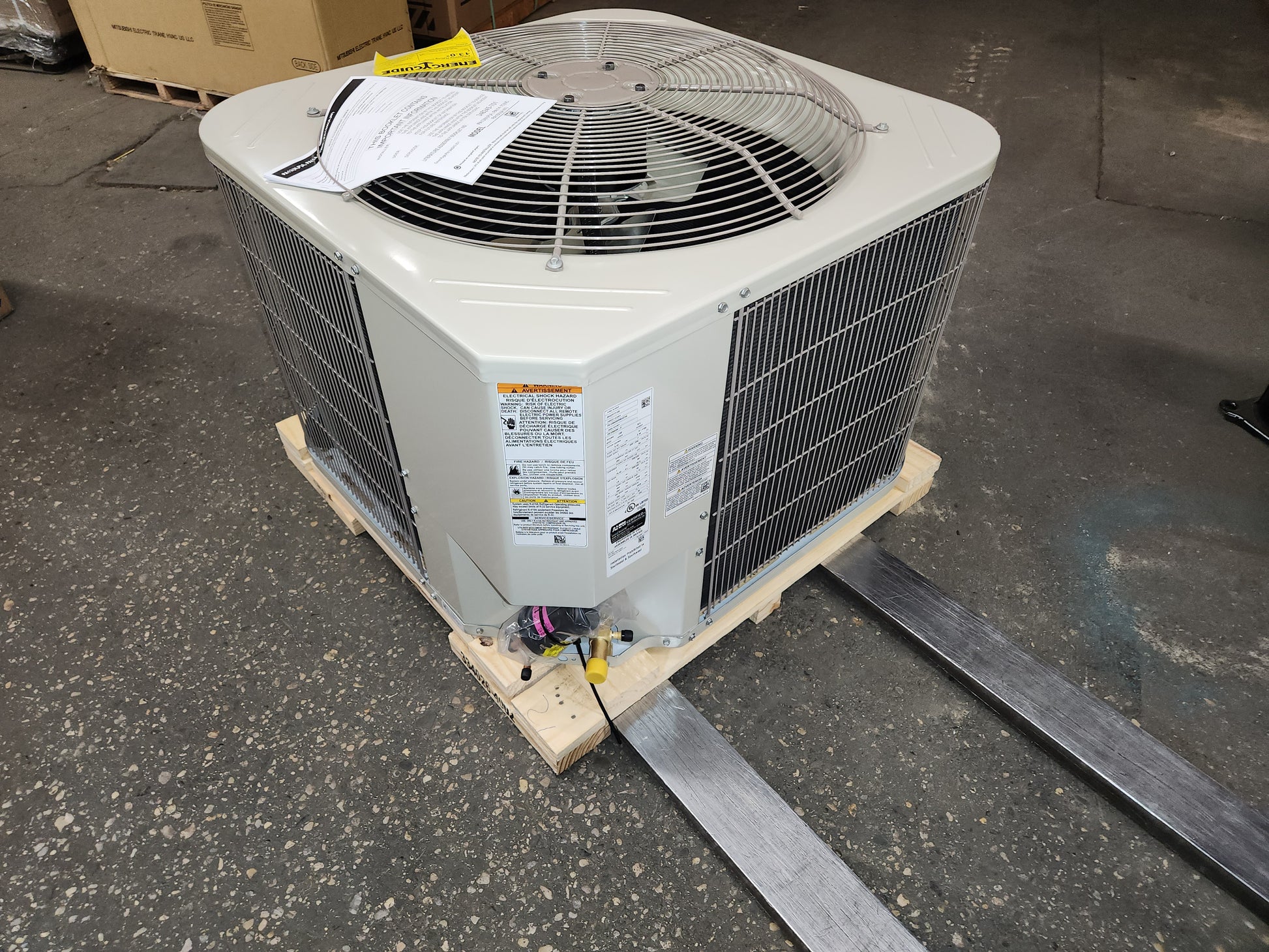 3 TON SPLIT-SYSTEM AIR CONDITIONER, 13 SEER 208-230/60/1 R-410A