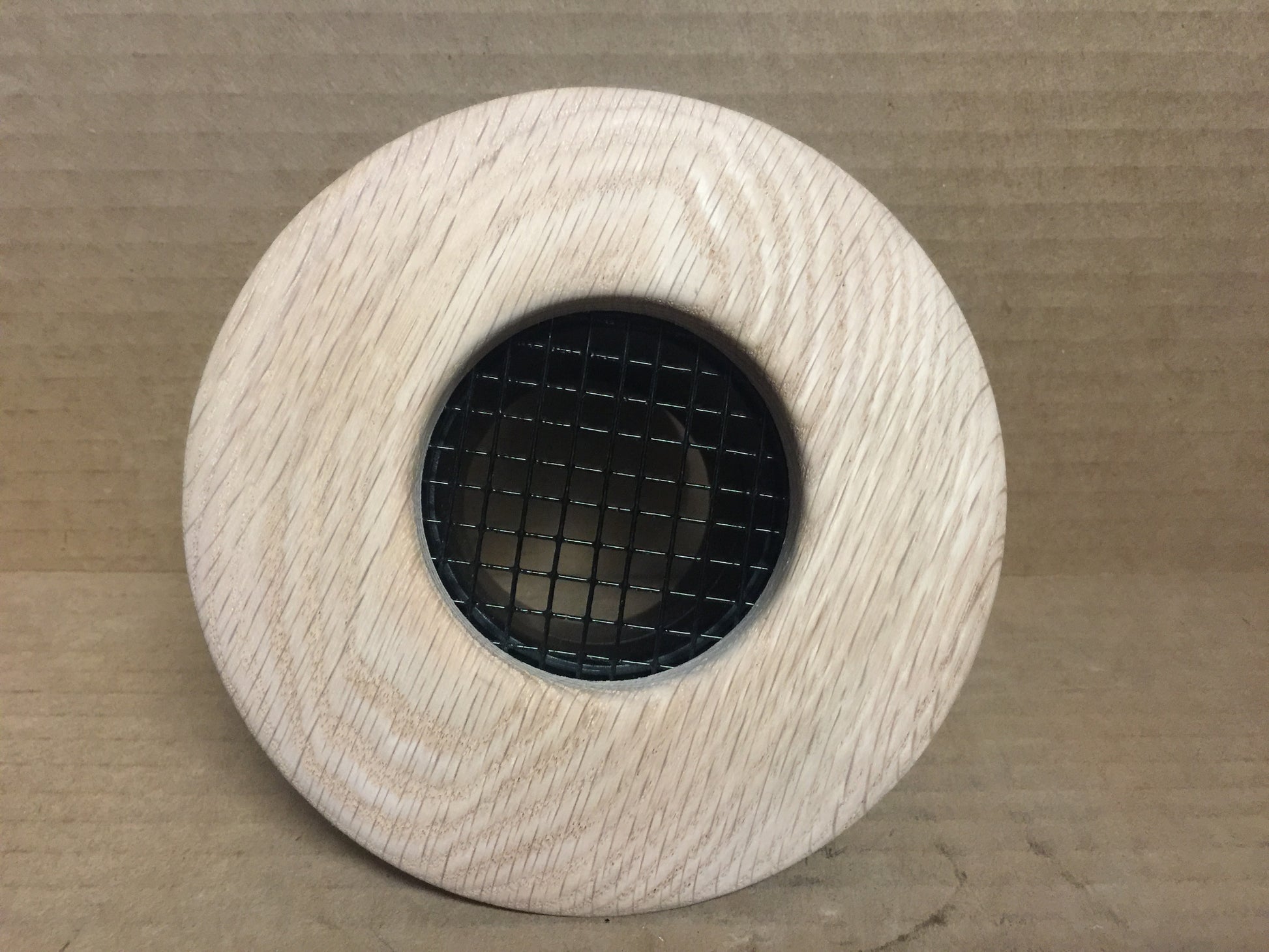 2.5" ROUND WOOD SUPPLY OUTLET