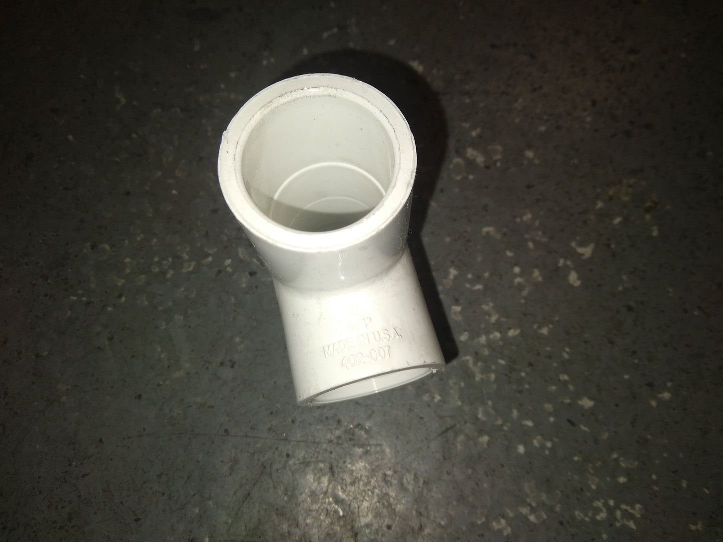 3/4" SCH 40 TEE (SOCKET X FIPT)