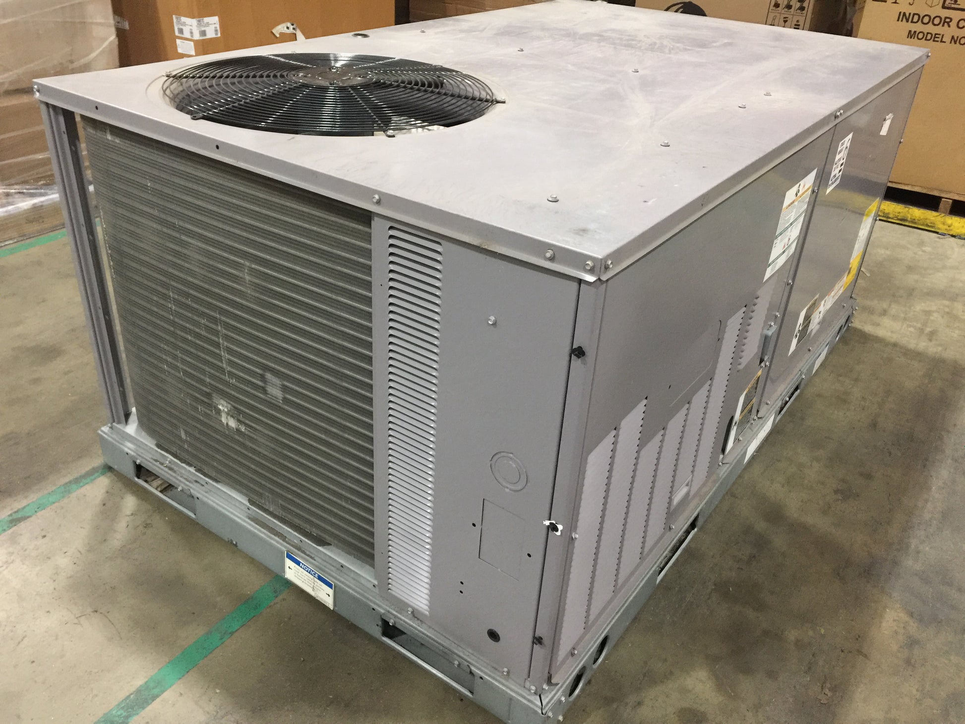 3 TON CONVERTIBLE 2 STAGE GAS/ELECTRIC PACKAGE UNIT; 14 SEER , 460/60/3, R-410A
