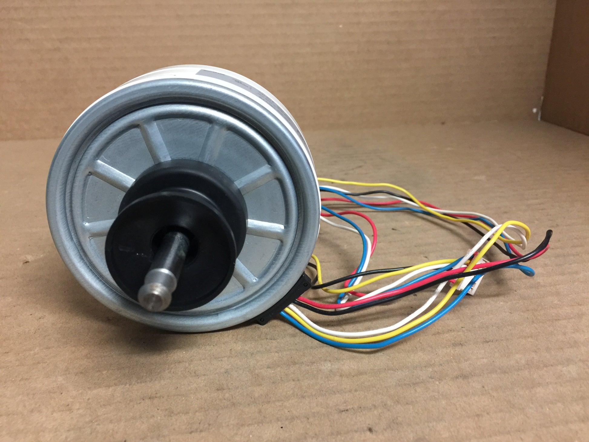 INDOOR AIR CONDITIONER FAN MOTOR: DC280-340V