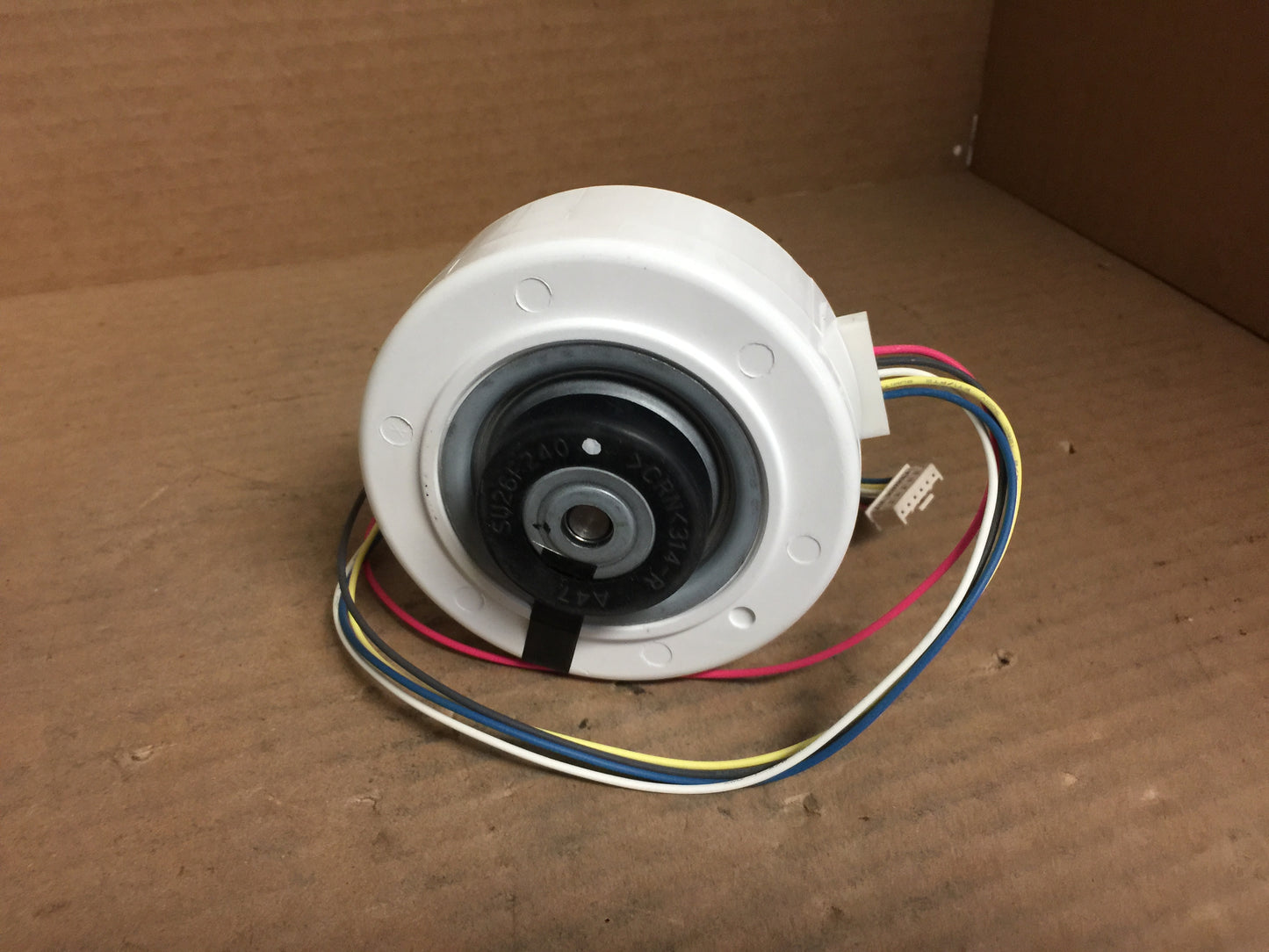 INDOOR FAN MOTOR; DC162V, 30W, 8P