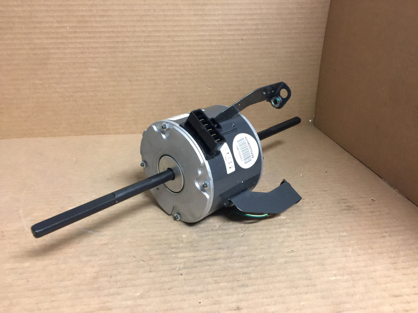 1/14 HP PSC Fan Motor; 208-230/60/1, RPM 1600, 3 Speed, Double Shaft