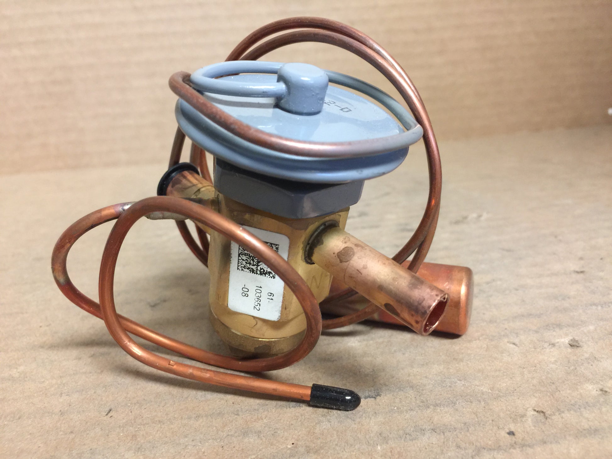 3 TON THERMAL EXPANSION VALVE WITH STRAINER; R-410A