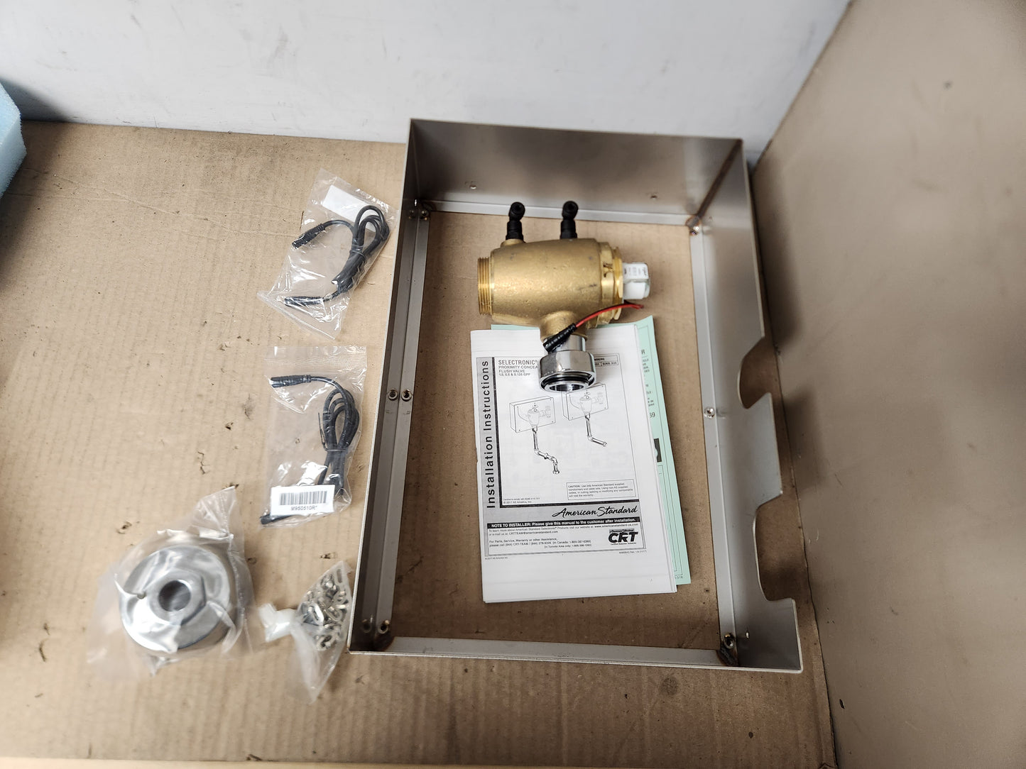 CONCEALED URINAL ELECTRIC CONNECTION FLUSHOMETER